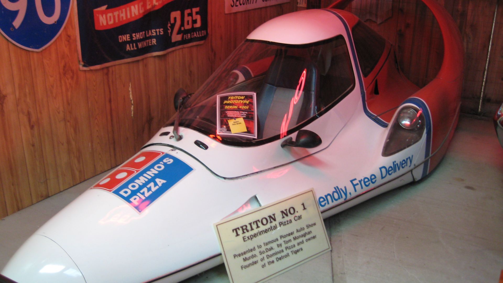 File:Experimental Pizza Delivery Car (3514777996).jpg