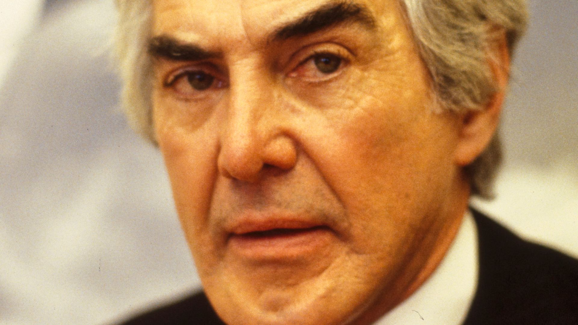 File:John DeLorean.jpg