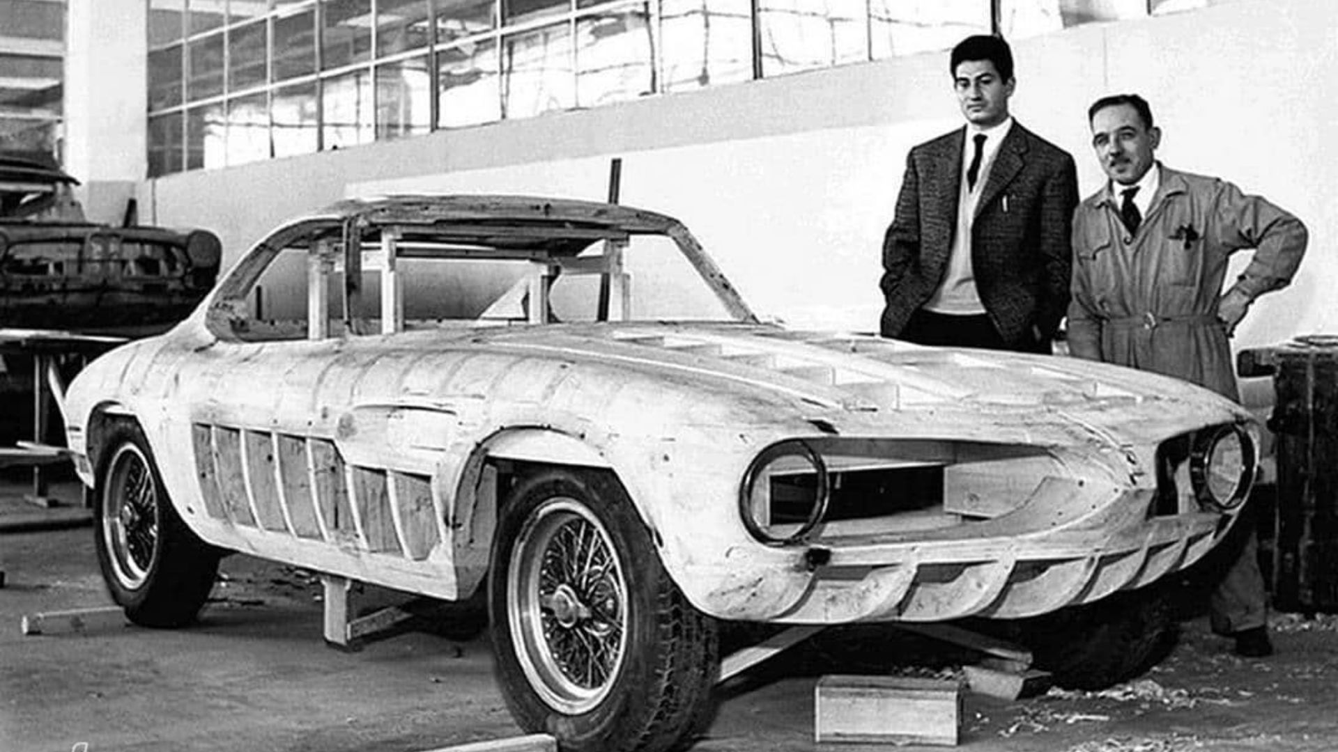 File:1962 Ferrari 250 GT Bertone sn3269GT Giugiaro and wood.jpg