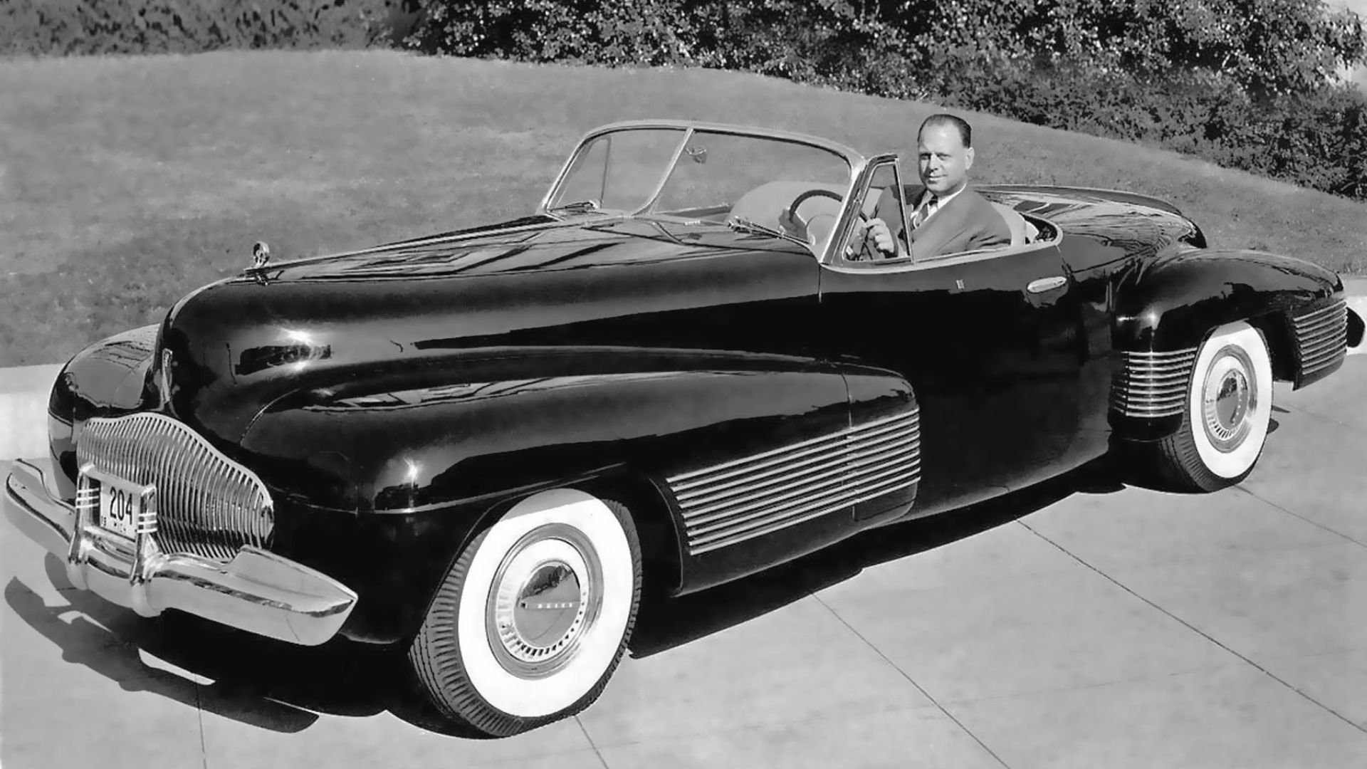 File:1939 ... Harley Earl and