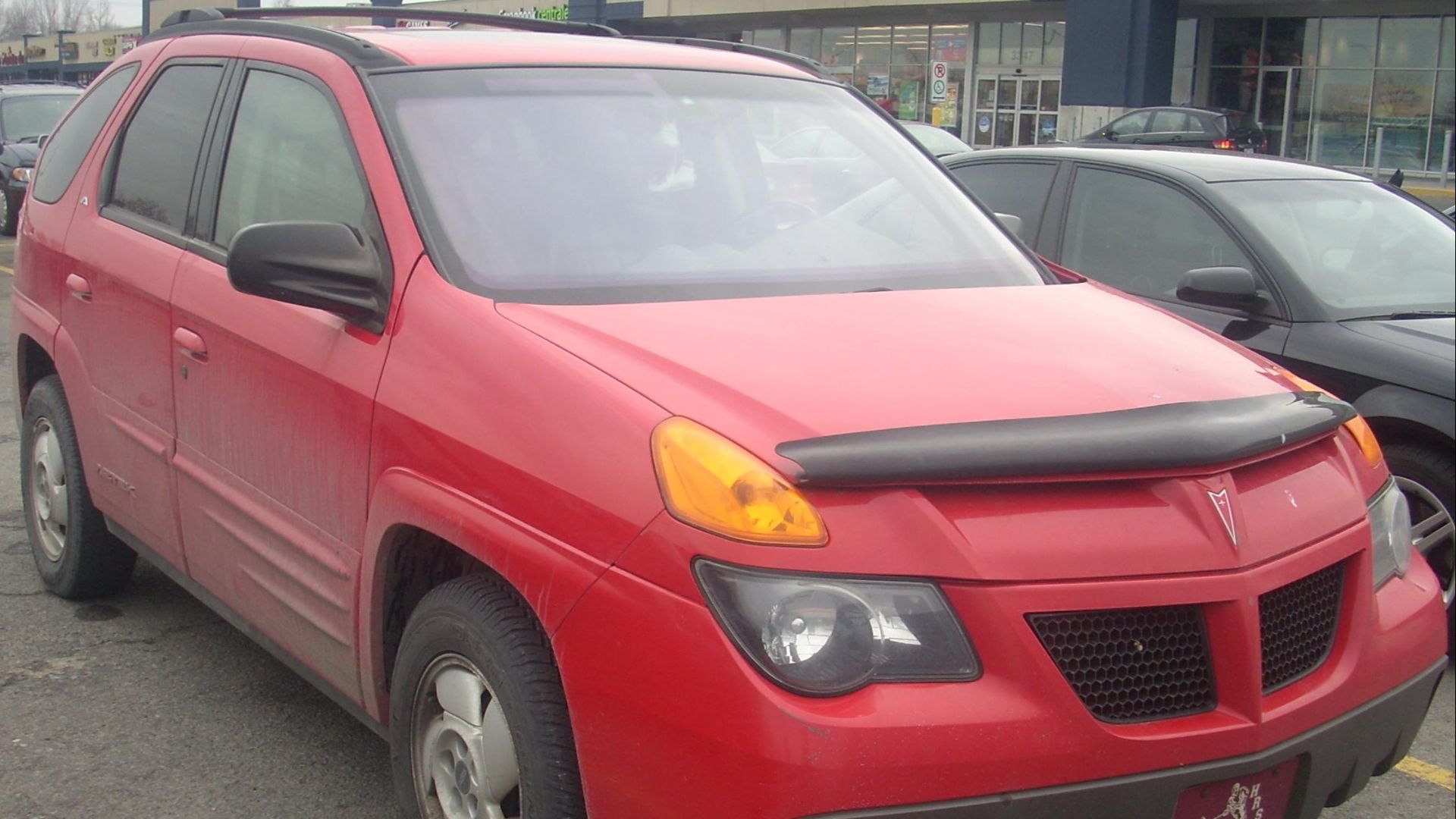 File:2001 Pontiac Aztek - red.jpg
