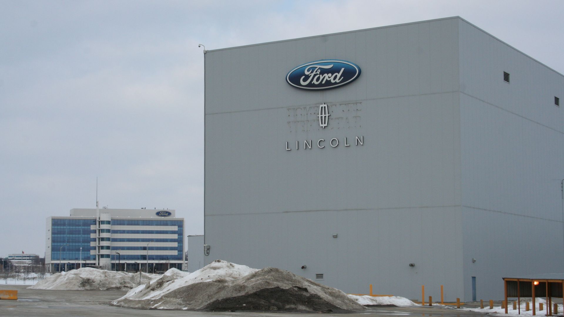 File:Ford Oakville Assembly.JPG