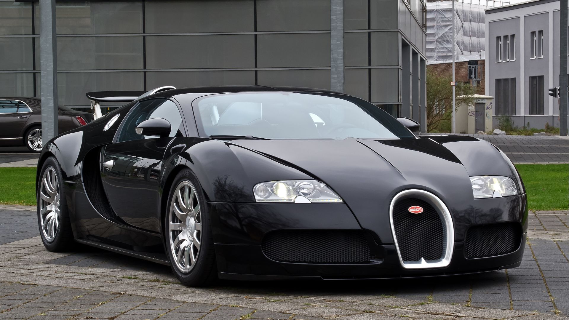 File:Bugatti Veyron 16.4 – Frontansicht (1), 5. April 2012, Düsseldorf.jpg