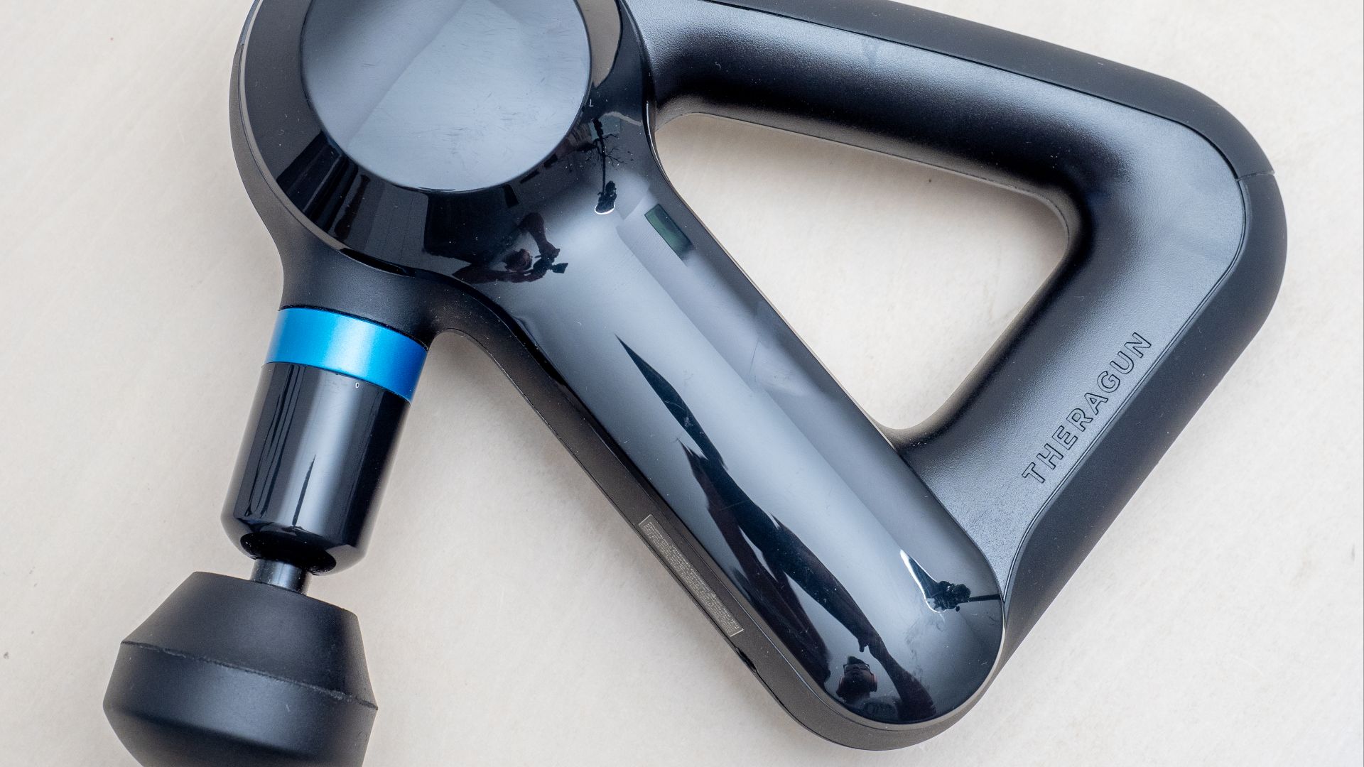 File:Theragun (51818229810).jpg