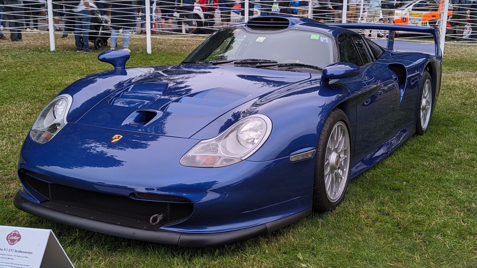 File:Porsche 911 GT1 Straßenversion.jpg