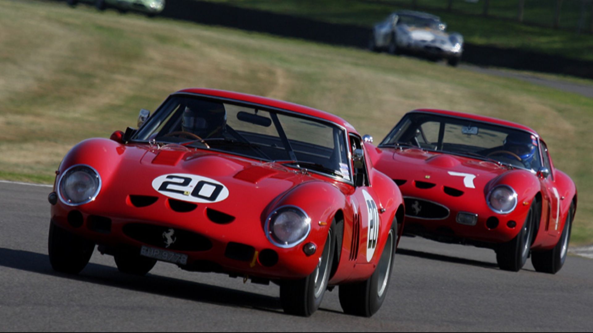 File:Goodwood Revival 2012 - Ferrari 250 GTO`s (7991993945).jpg
