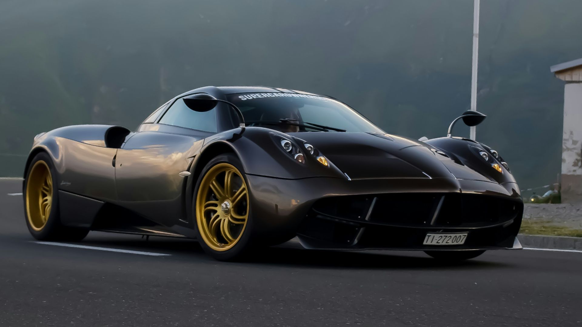 black porsche 911 on road during daytime