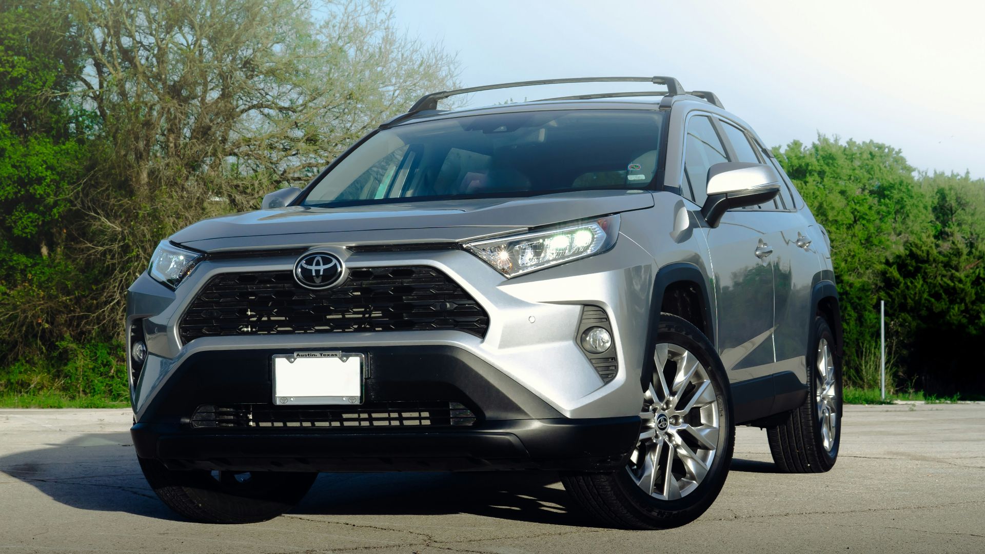 black and silver nissan suv