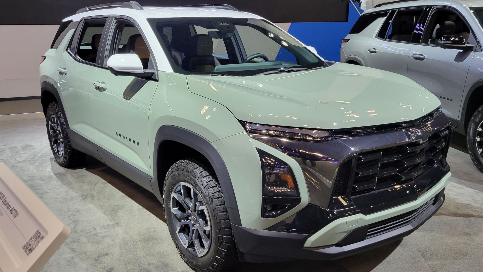 File:2025 Chevrolet Equinox Activ (United States) front view.jpg