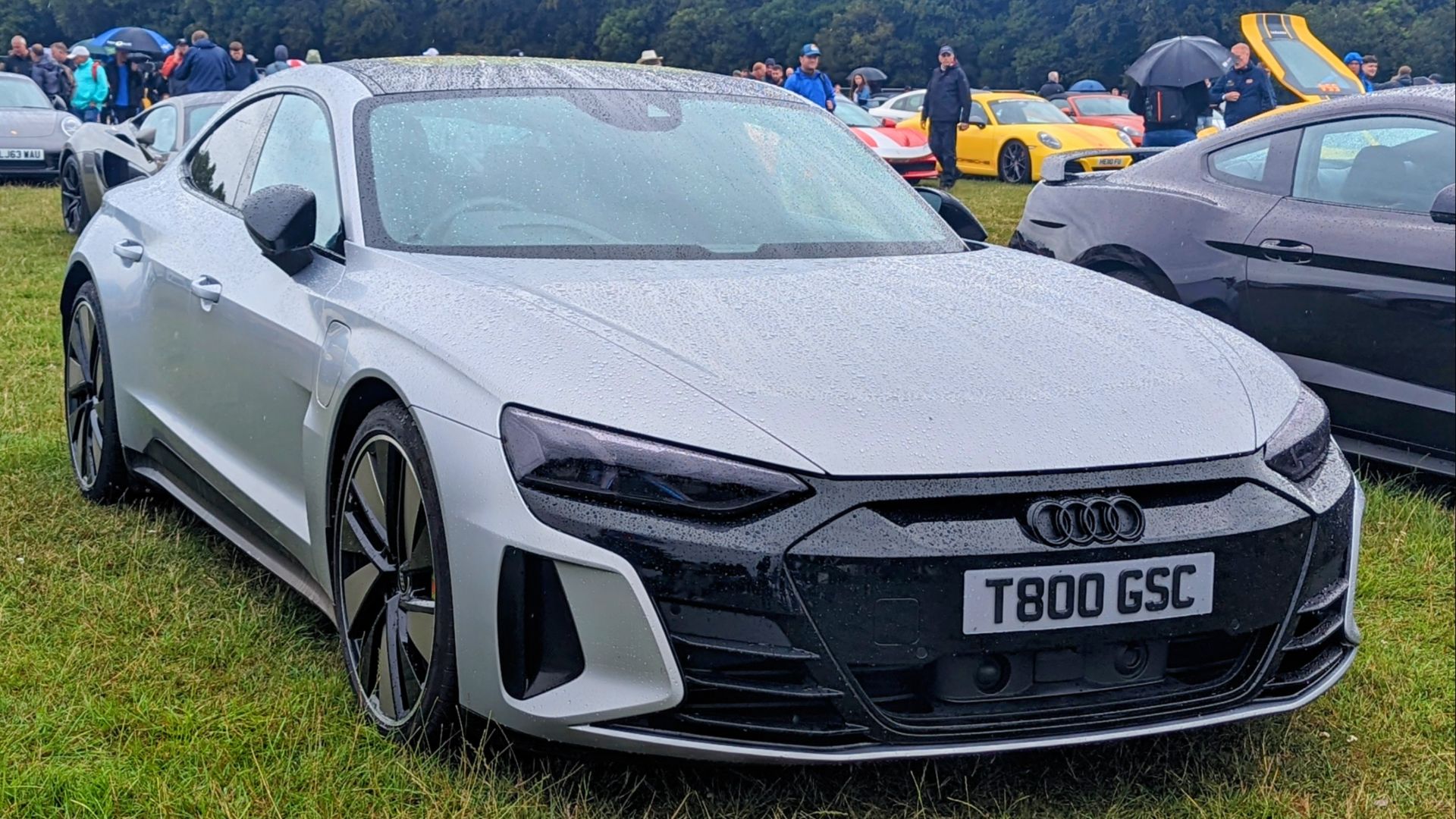 File:2022 Audi e-tron GT RS.jpg