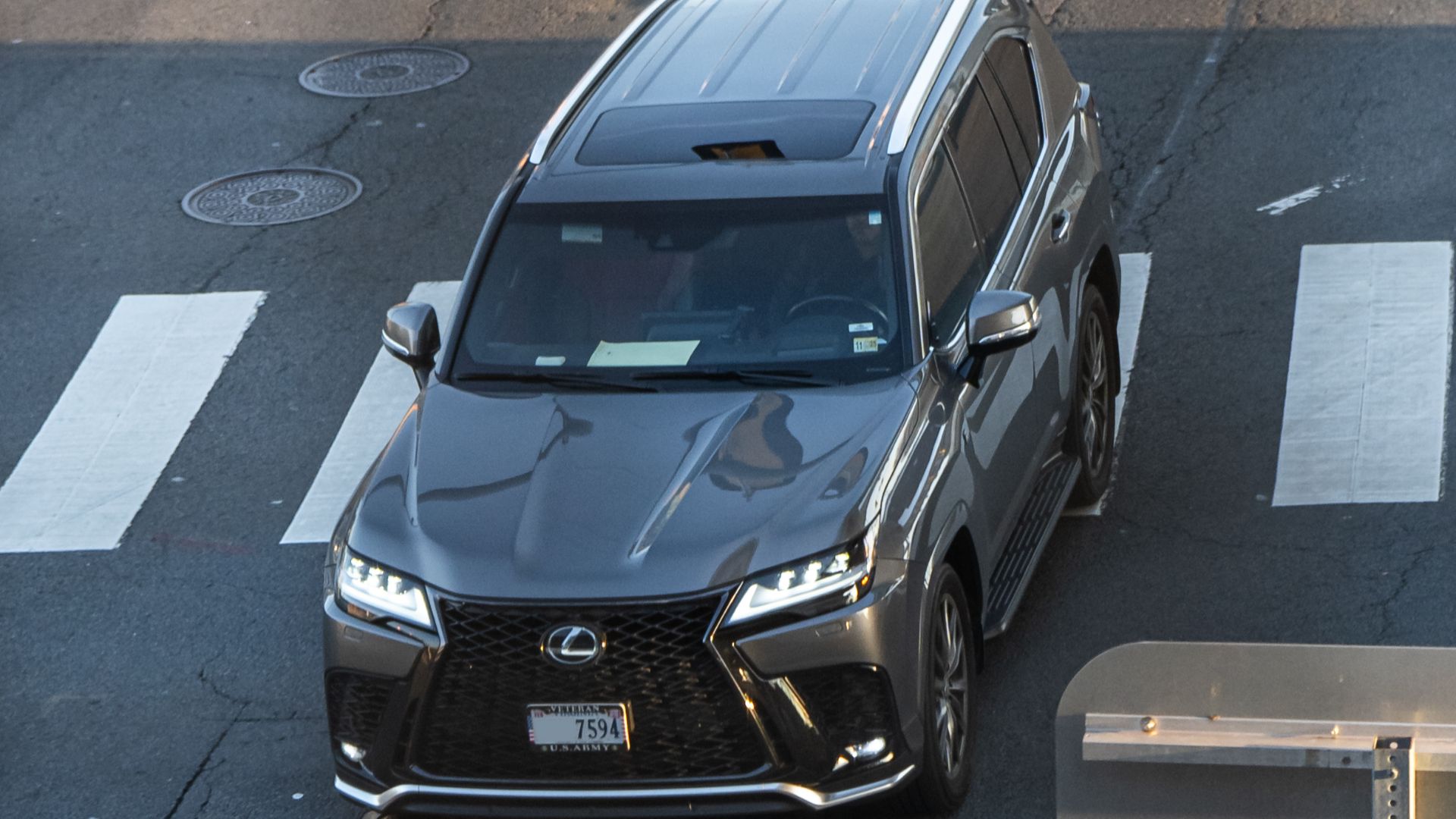 File:Lexus LX600 F Sport (J310) Washington DC Metro Area, USA.jpg