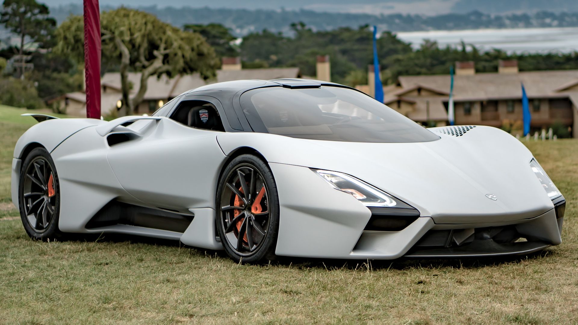 File:2019 SSC Tuatara at Pebble Beach Press Conference.jpg