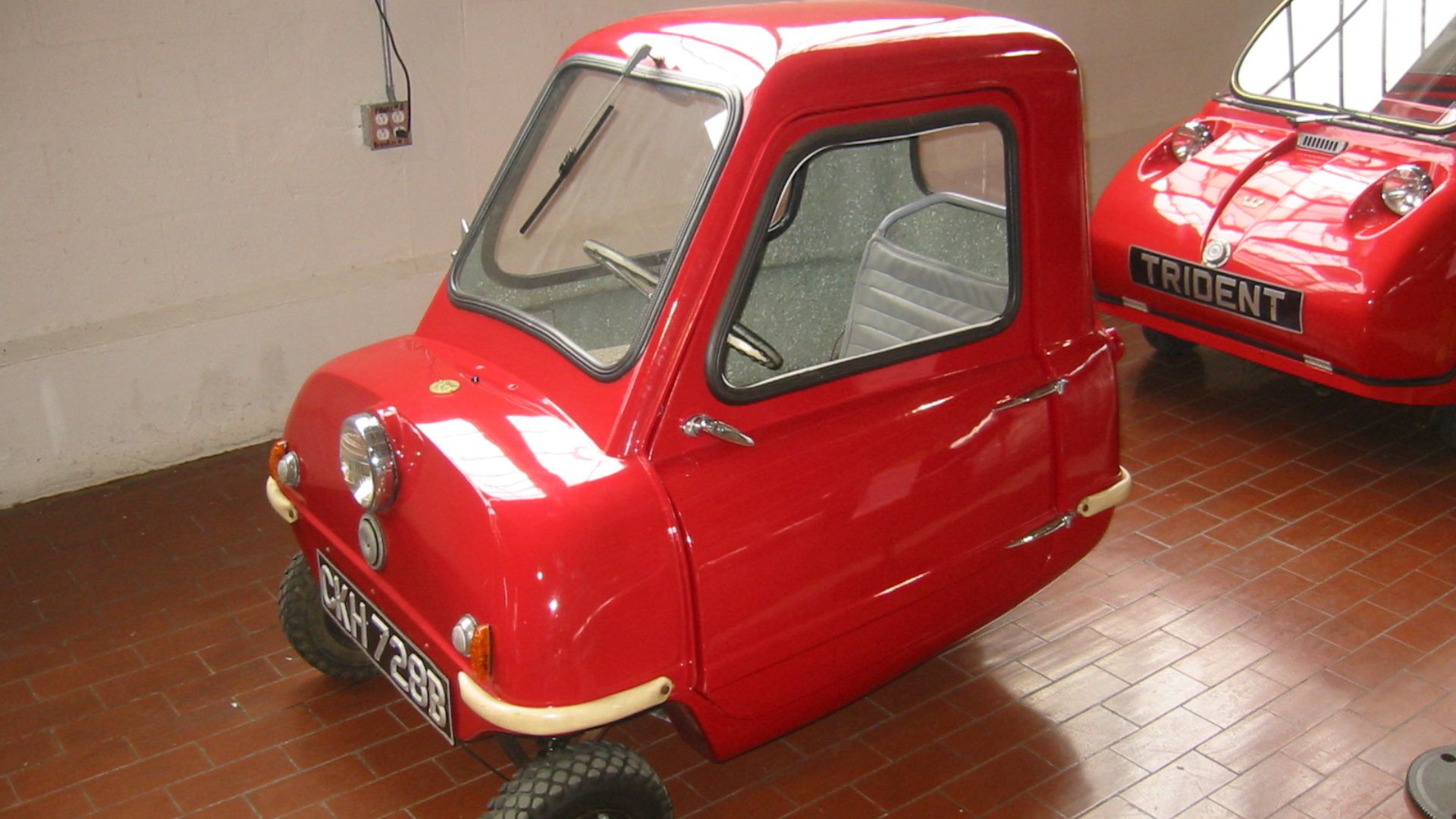 File:1965 Peel P50, The World's Smallest Car (Lane Motor Museum).jpg