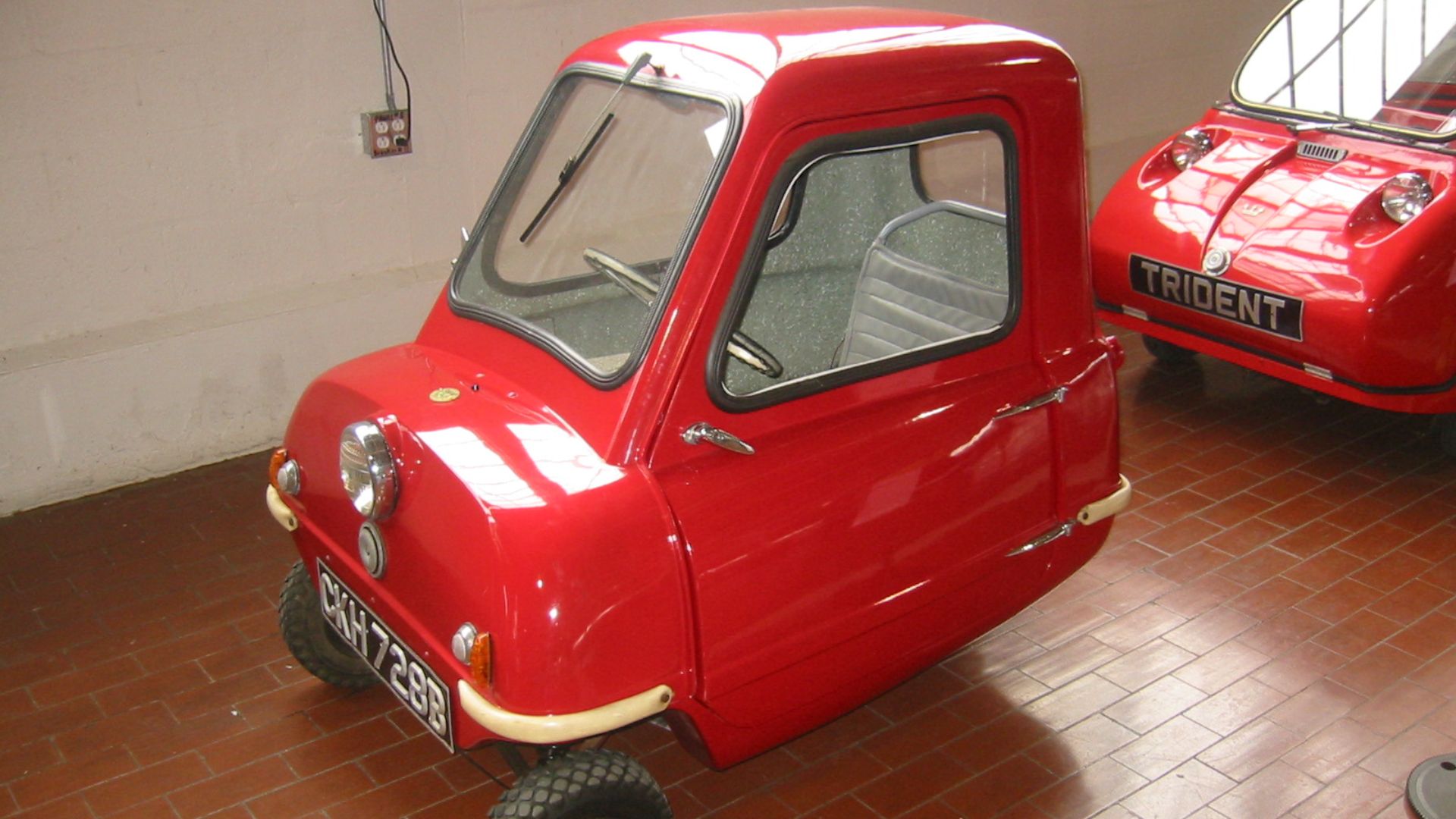 File:1965 Peel P50, The World's Smallest Car (Lane Motor Museum).jpg