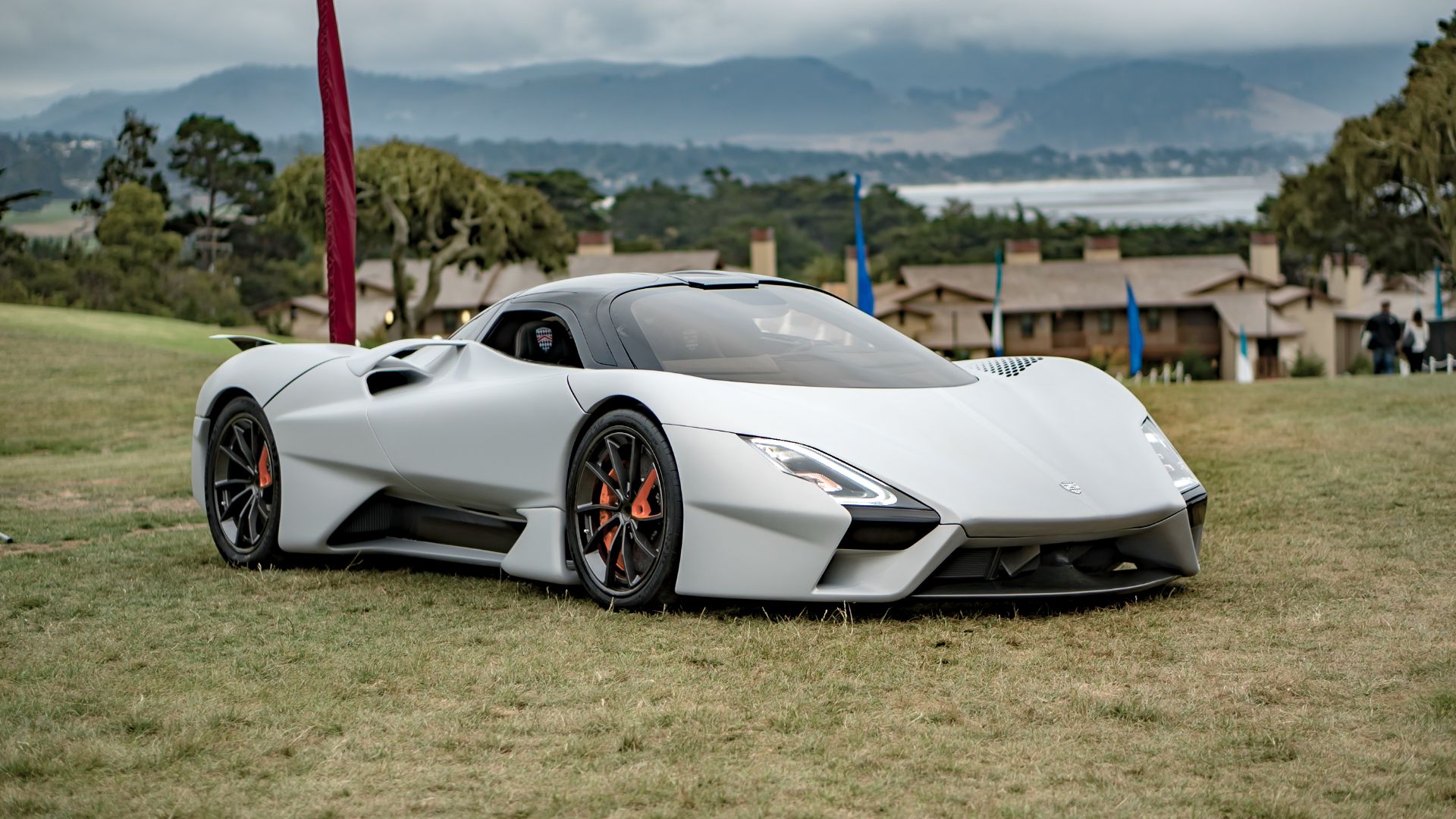 File:2019 SSC Tuatara at Pebble Beach Press Conference.jpg
