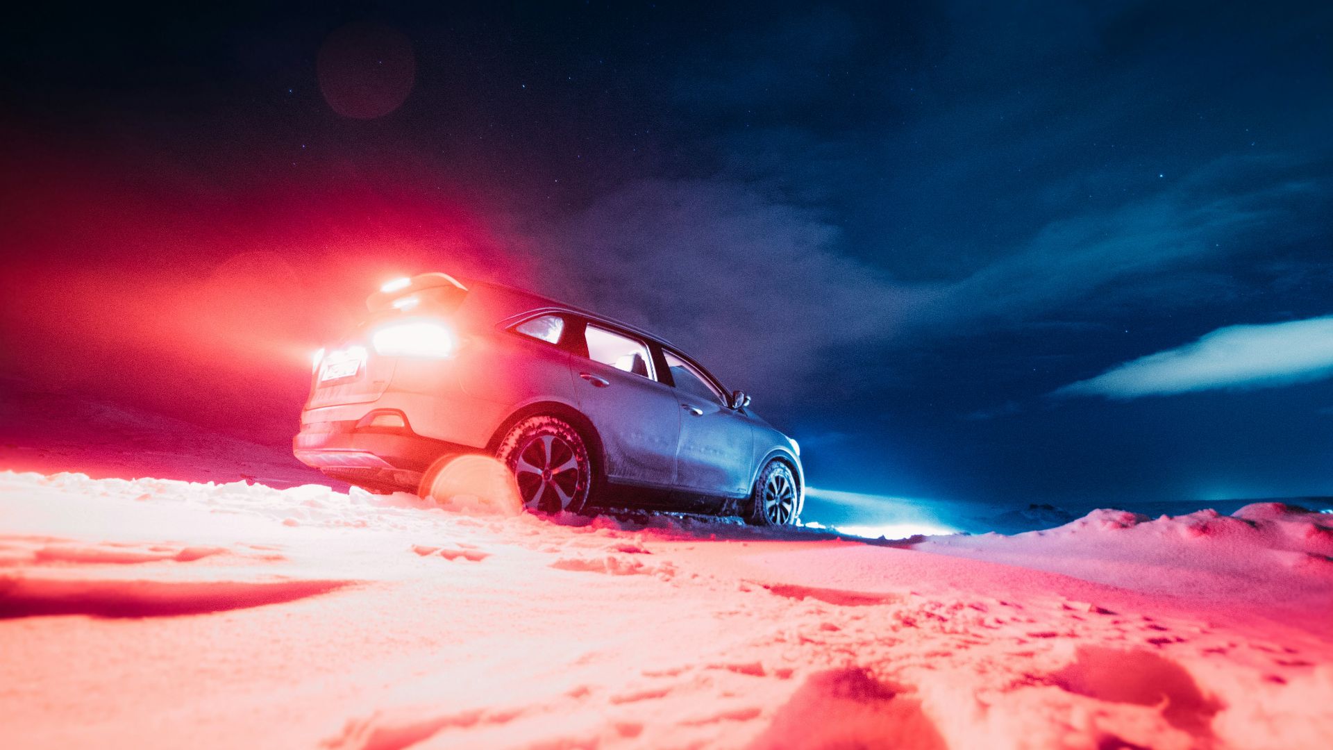 blue sports utility vehicle