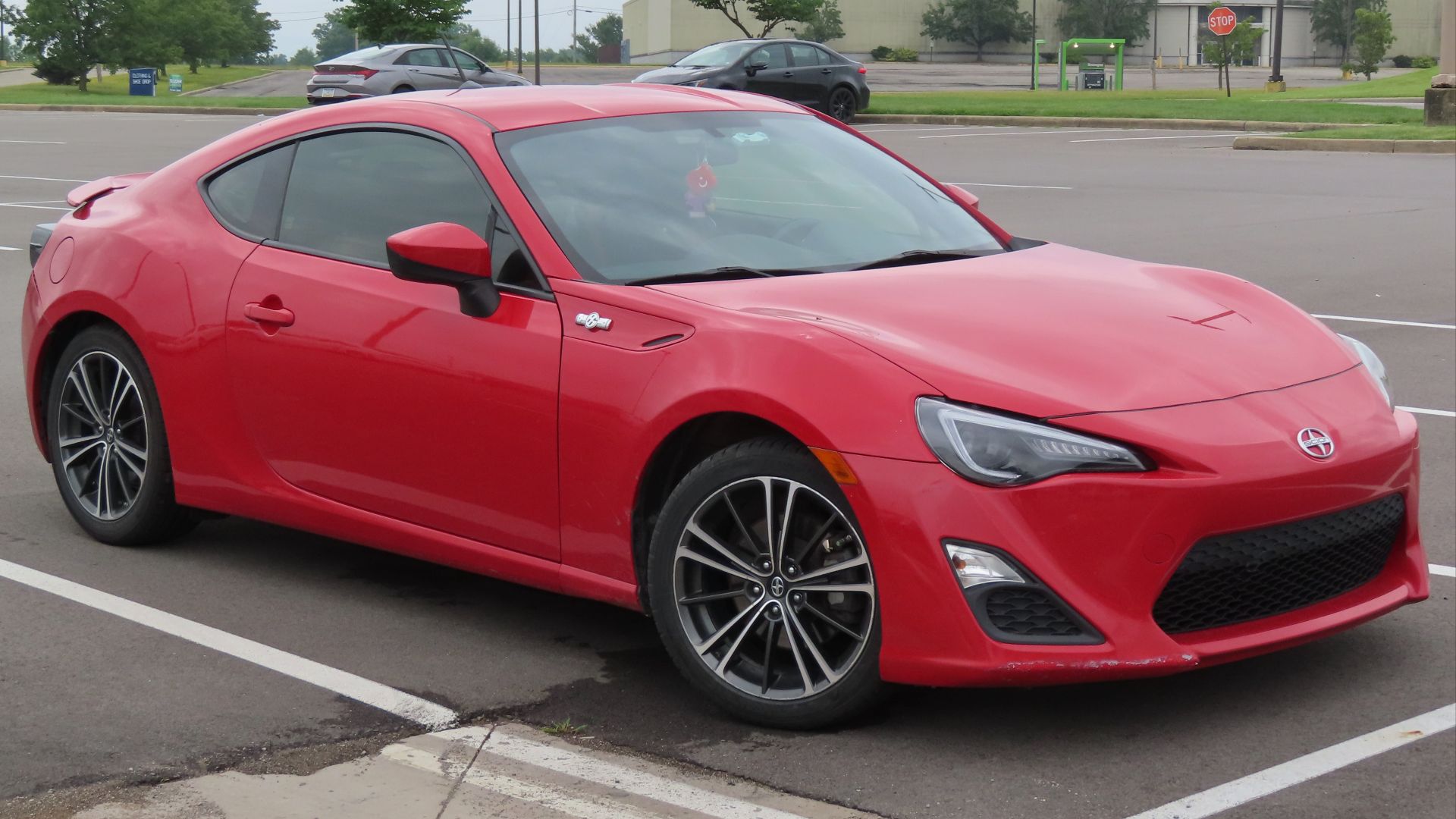 File:2013 Scion FR-S, front right, 07-09-2023.jpg