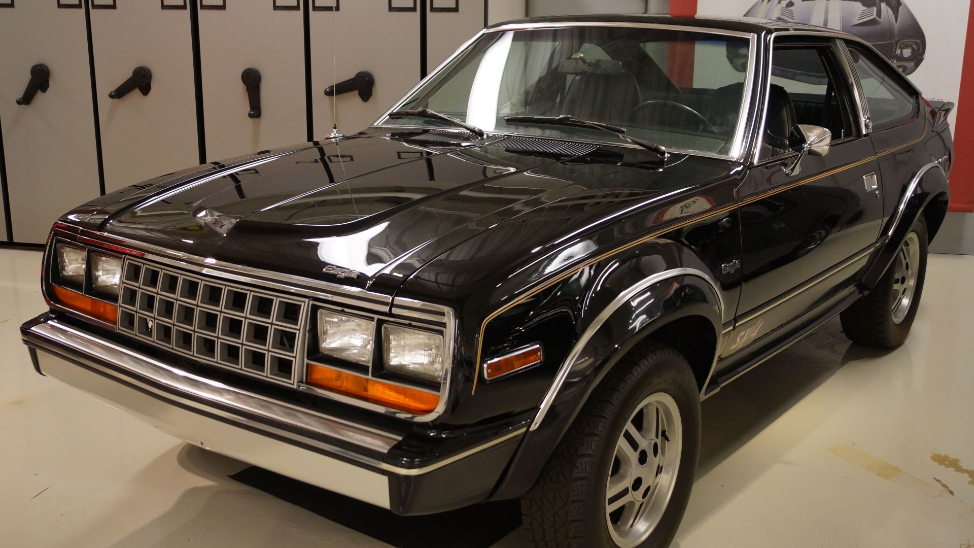 File:1982 AMC Eagle SX-4 (31404336770).jpg