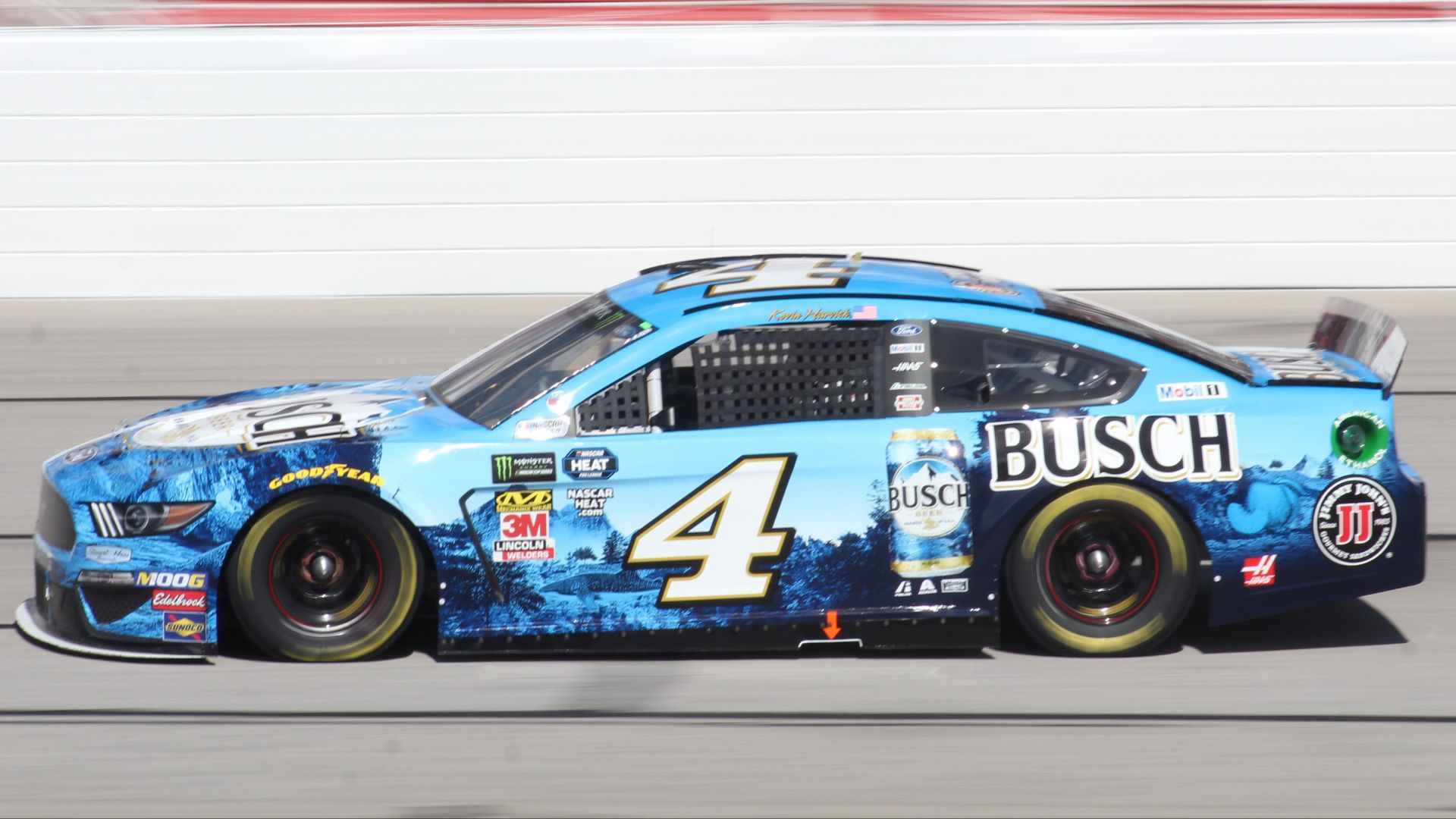 File:Kevin harvick (47223208601) (cropped).jpg