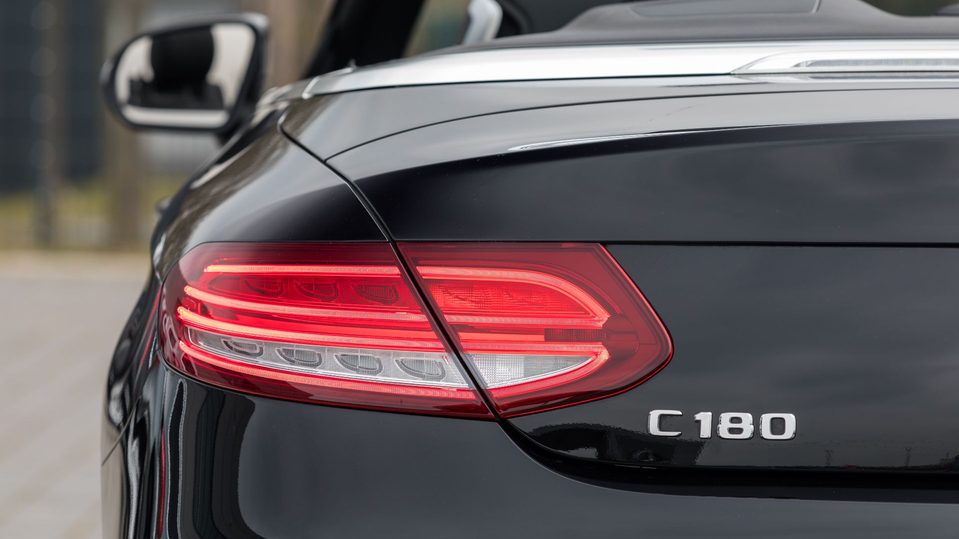 File:Münster, Beresa, Mercedes-Benz C-Klasse Cabrio -- 2018 -- 1757.jpg