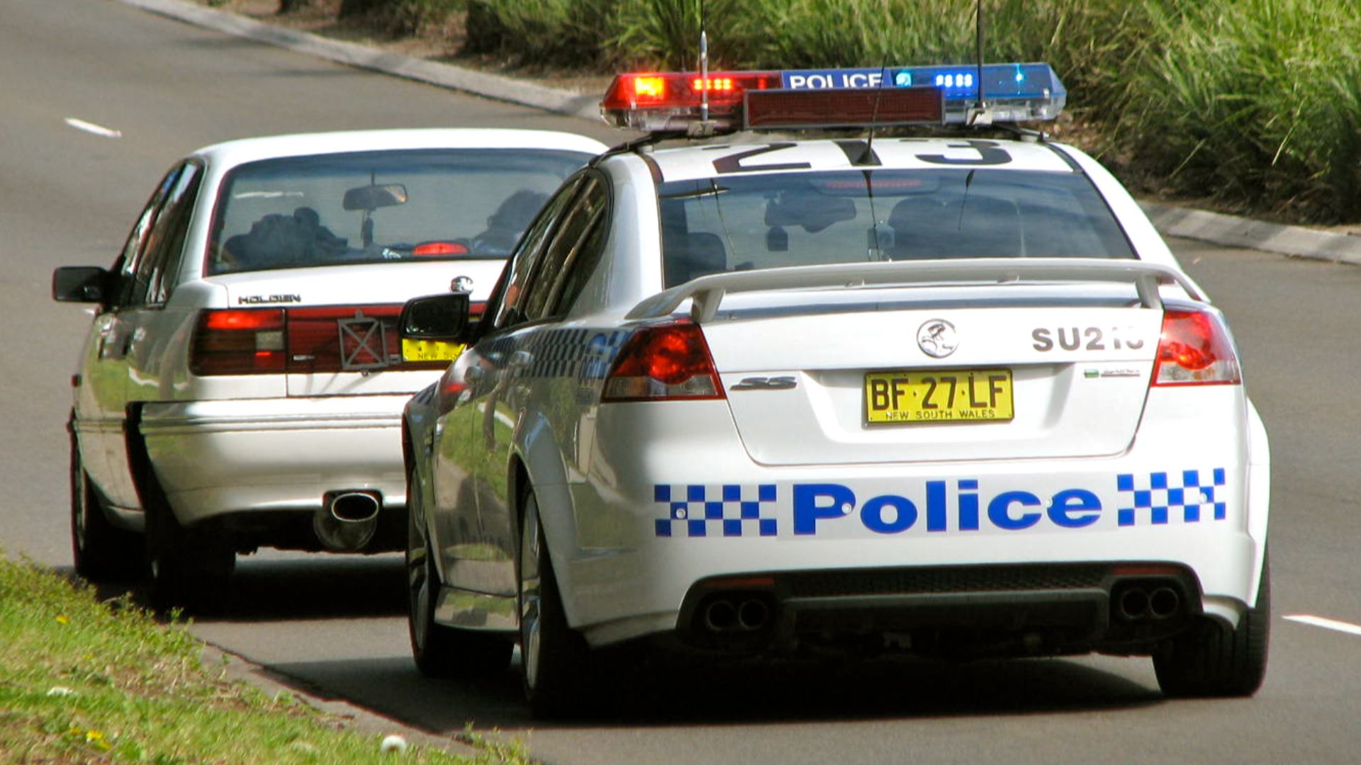 File:Sutherland 213 Commodore SS traffic stop - Flickr - Highway Patrol Images.jpg