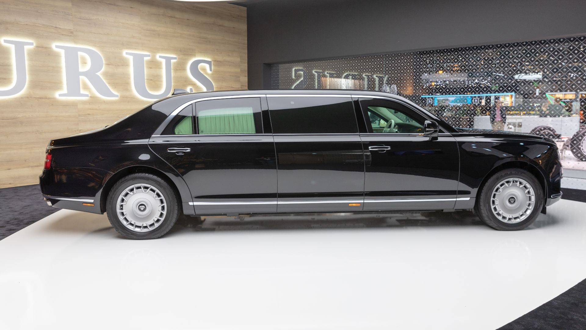 File:Aurus Senat, GIMS 2019, Le Grand-Saconnex (GIMS1173).jpg