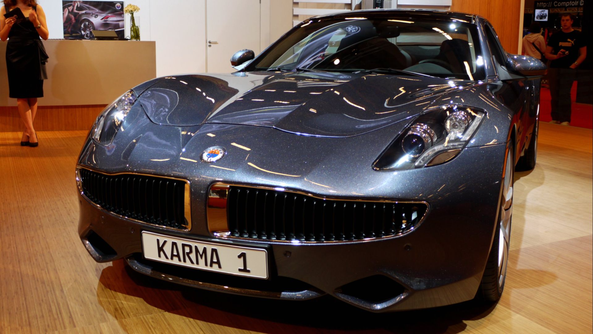 File:Mondial de l'Automobile 2010, Paris - France (5055515158).jpg