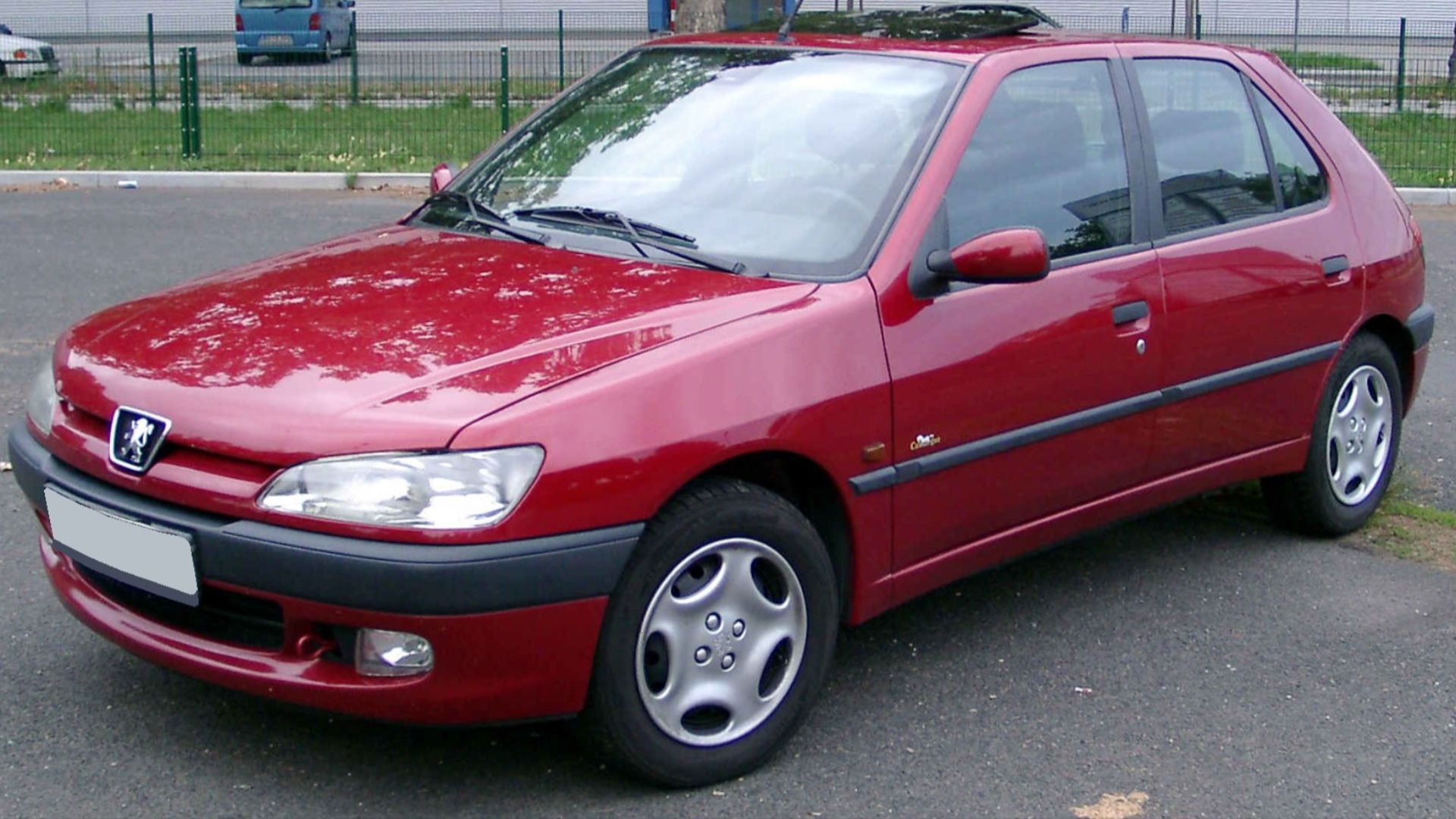File:Peugeot 306 front 20080822.jpg