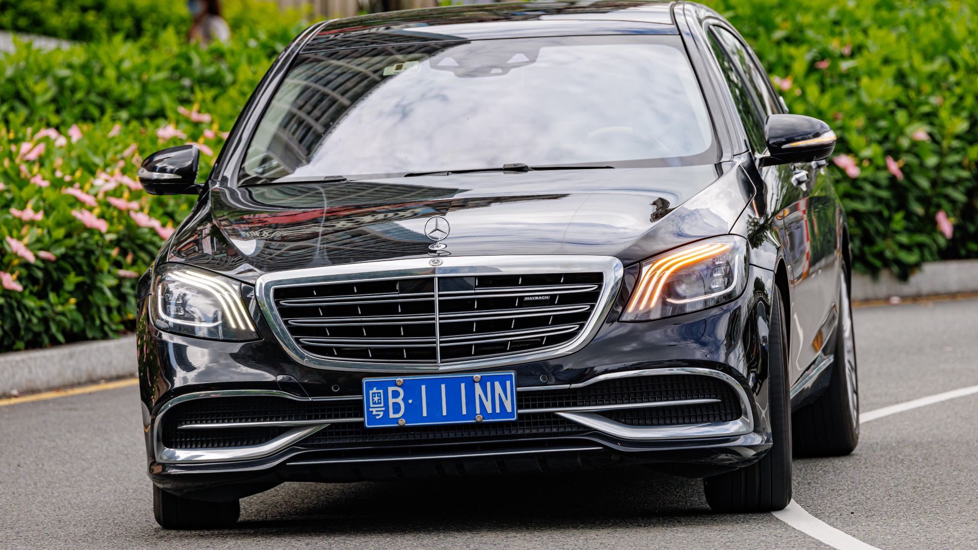 File:MERCEDES MAYBACH S-CLASS (W222) China.jpg