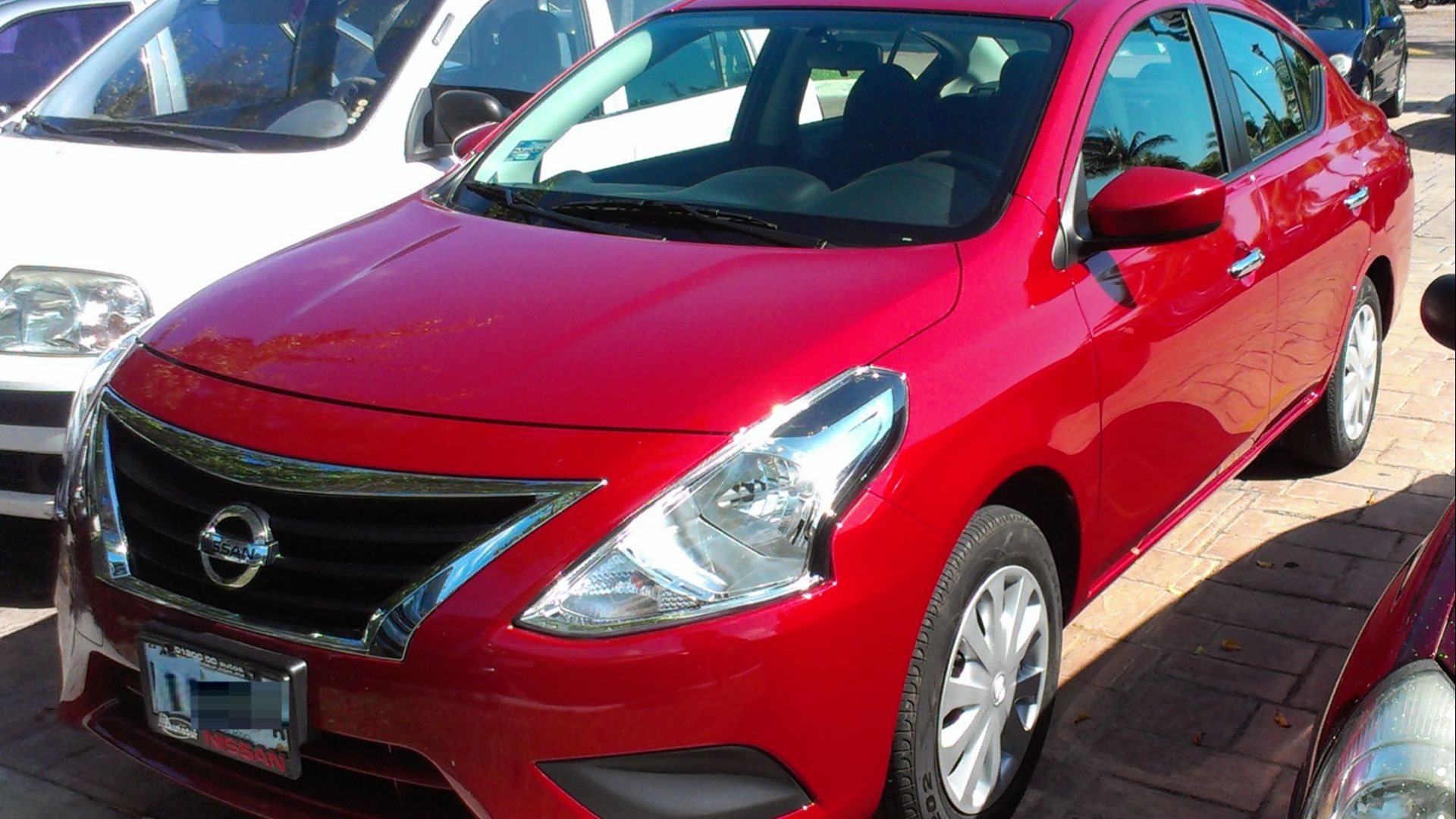 File:Nissan Versa `15.jpg
