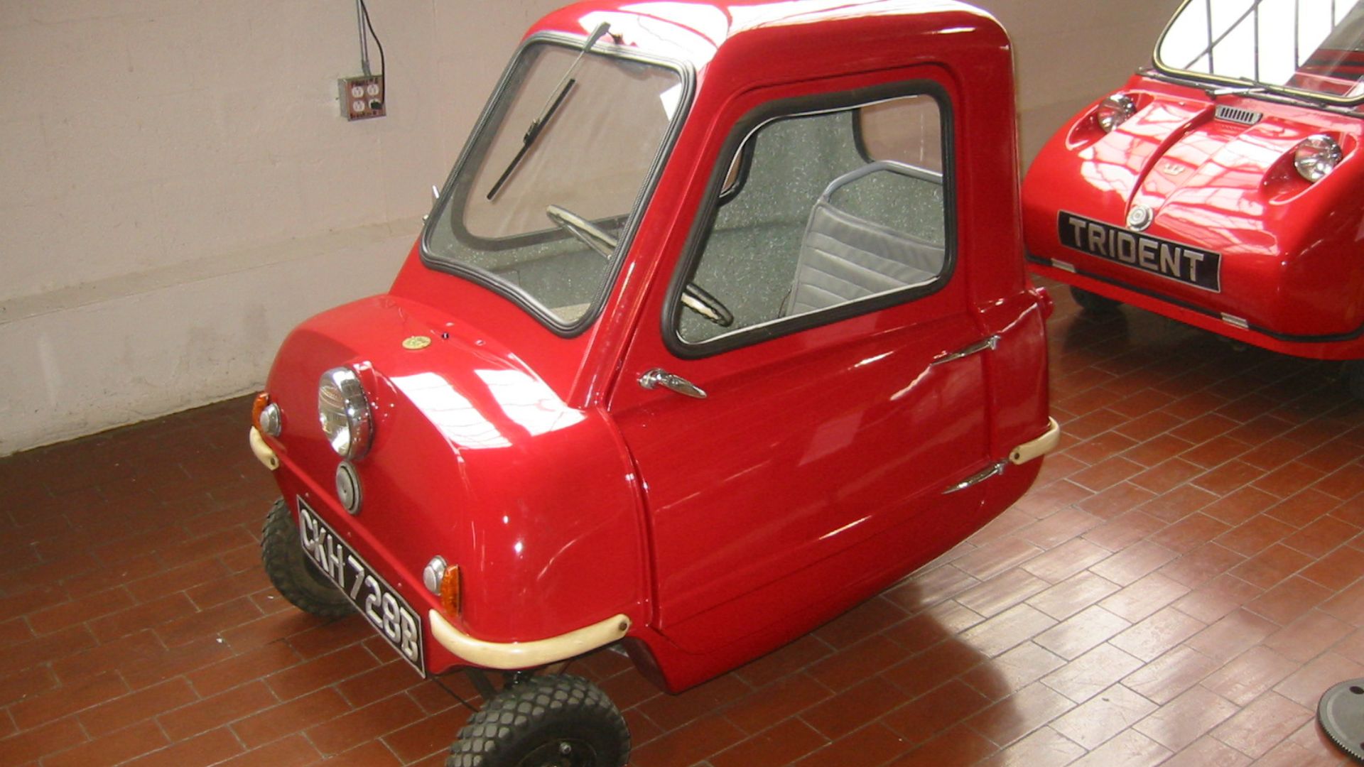 File:1965 Peel P50, The World's Smallest Car (Lane Motor Museum).jpg