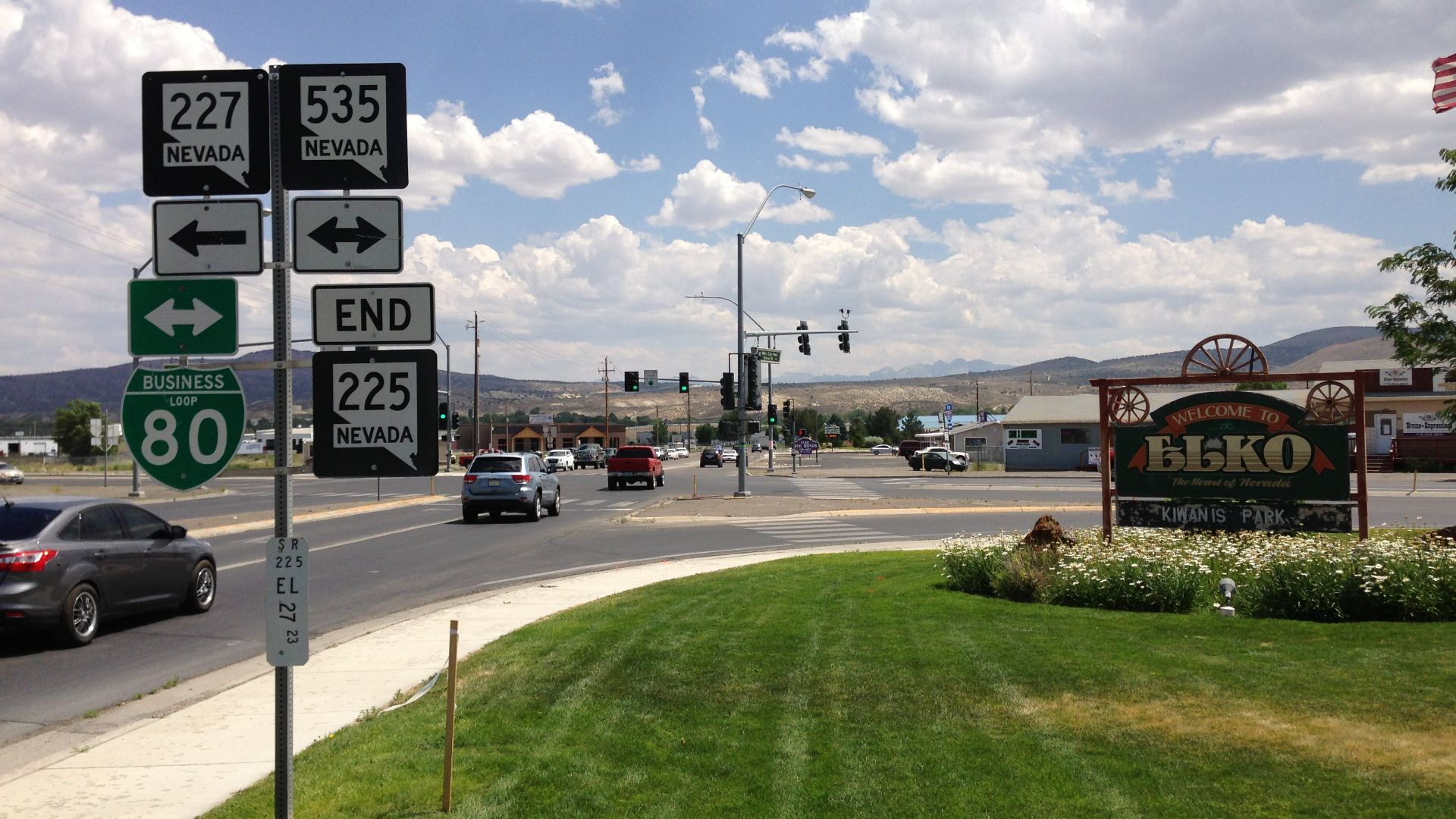 File:2013-07-30 13 24 41 End of Nevada State Route 225 (Mountain City Highway) at Nevada State Route 535 and Interstate 80 Business Loop (Idaho Street) in Elko Nevada.jpg