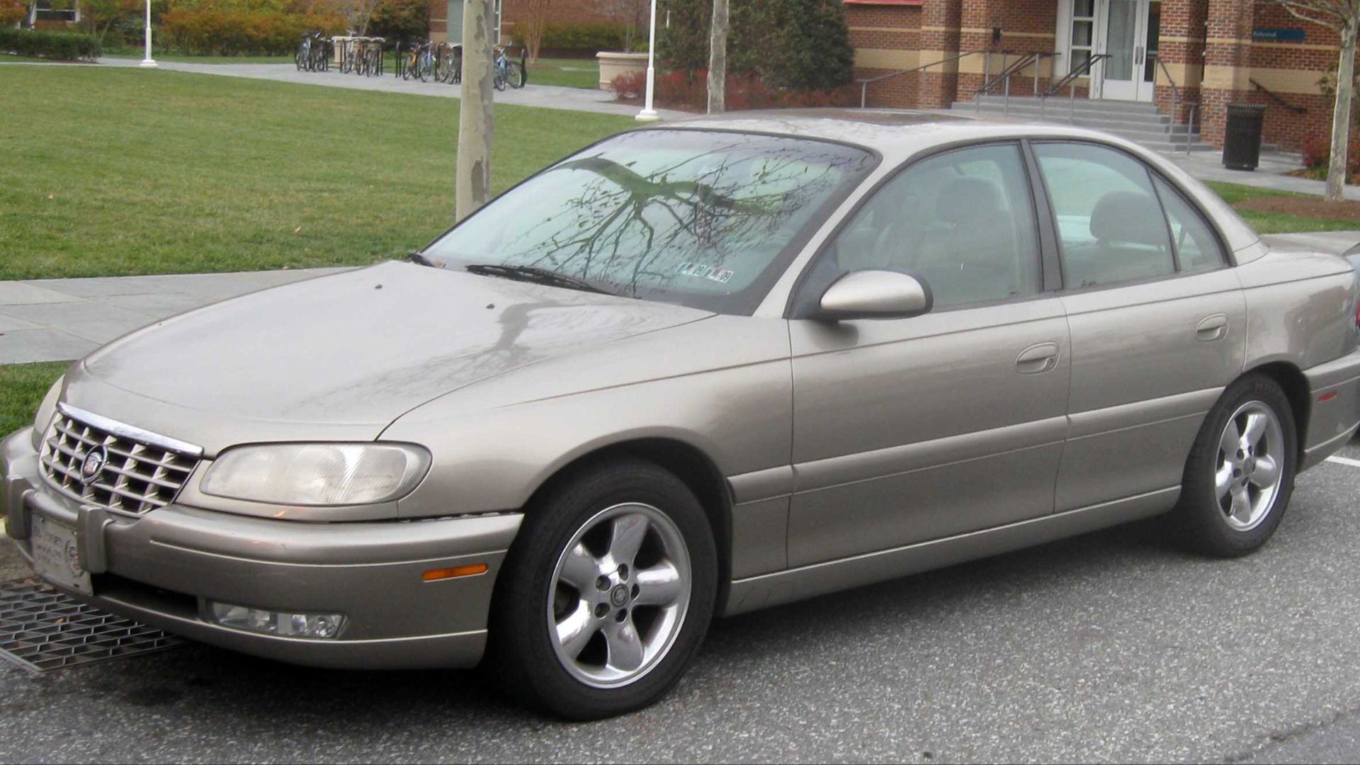 File:97-99 Cadillac Catera .jpg