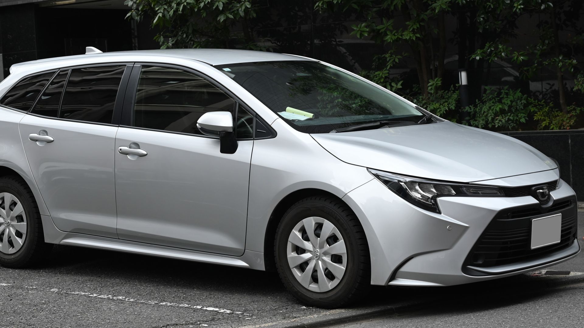 File:2022 Toyota Corolla Touring G.jpg