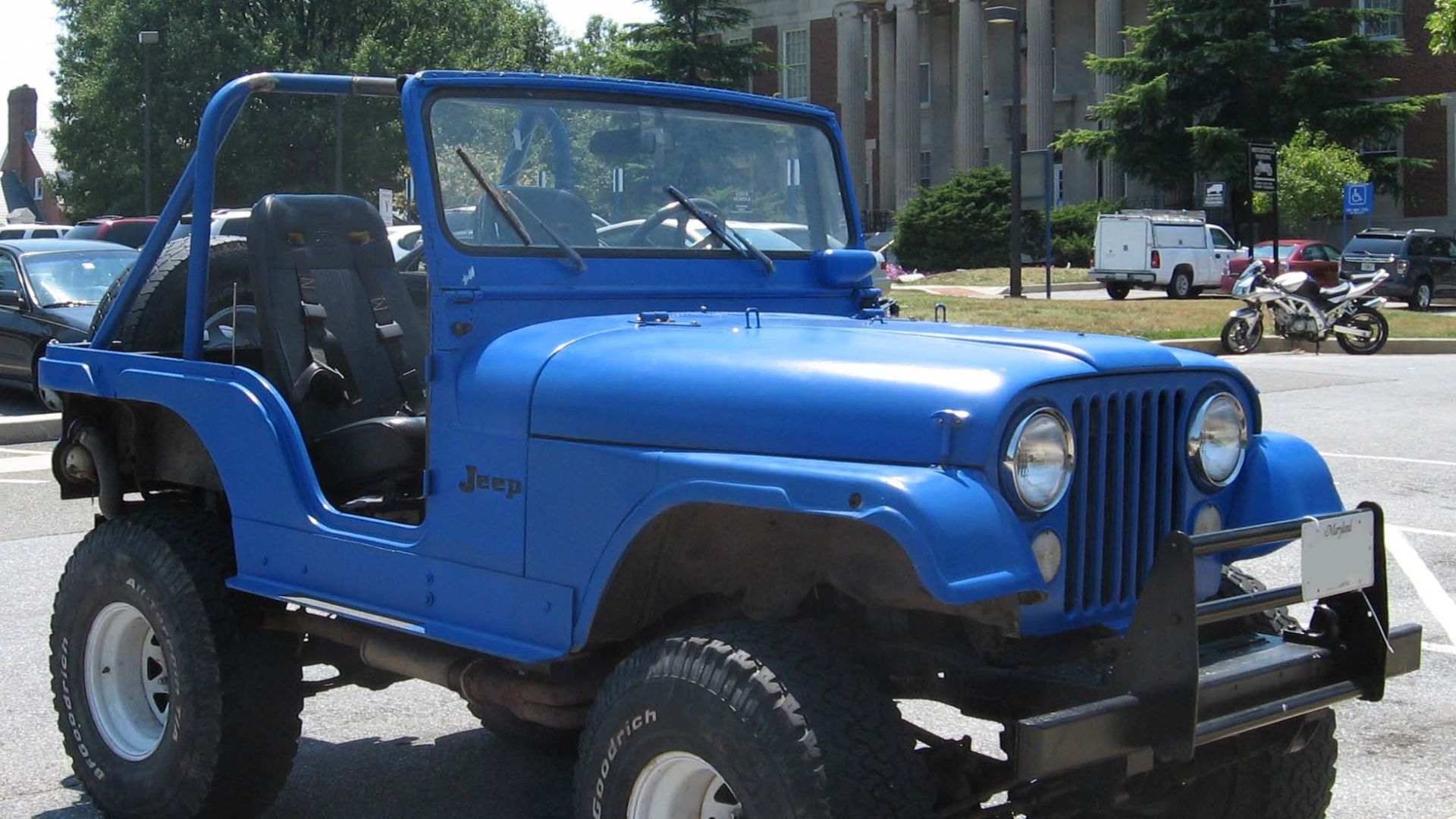 File:Jeep-CJ.jpg