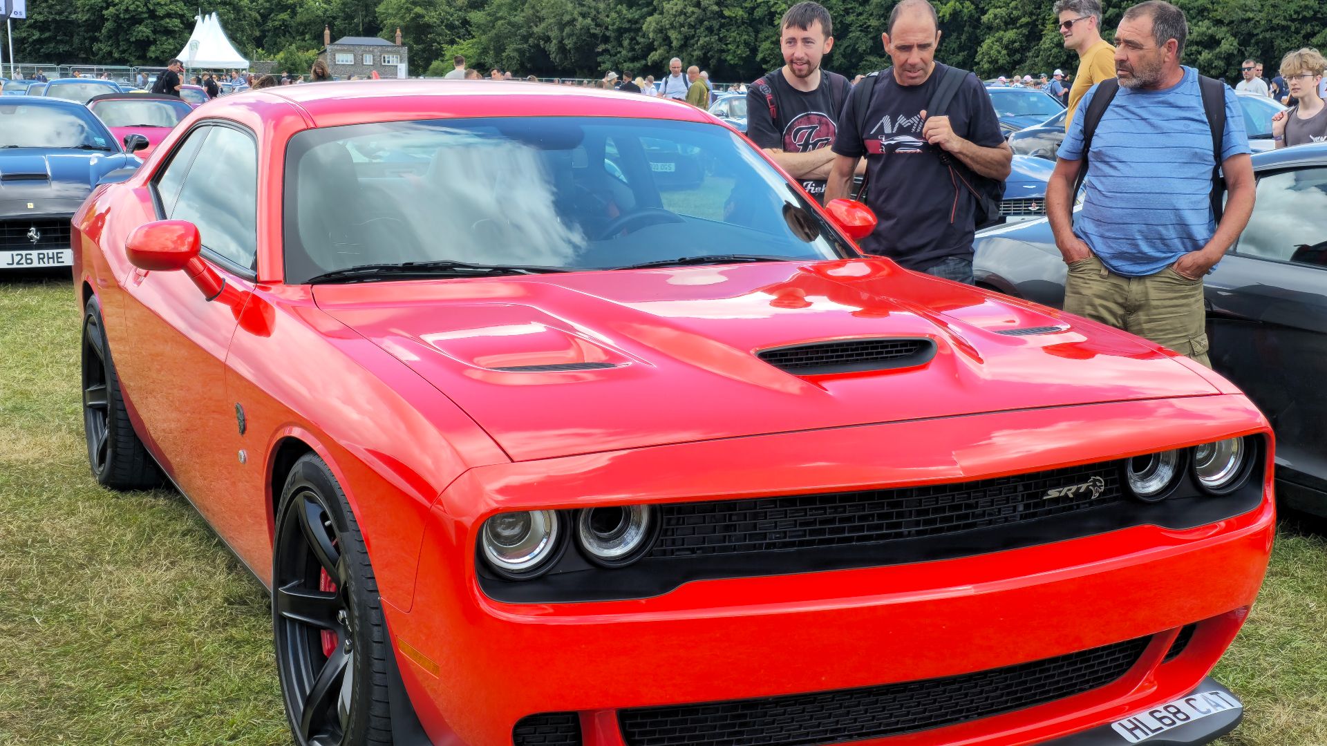 File:Dodge Challenger Hellcat 5.jpg