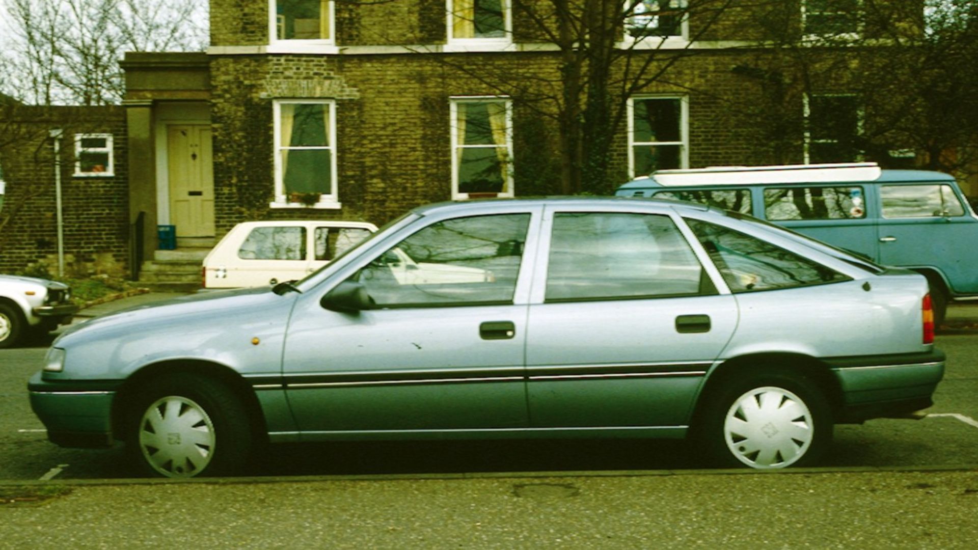 File:Vauxhall Cavalier III Cambridge.jpg