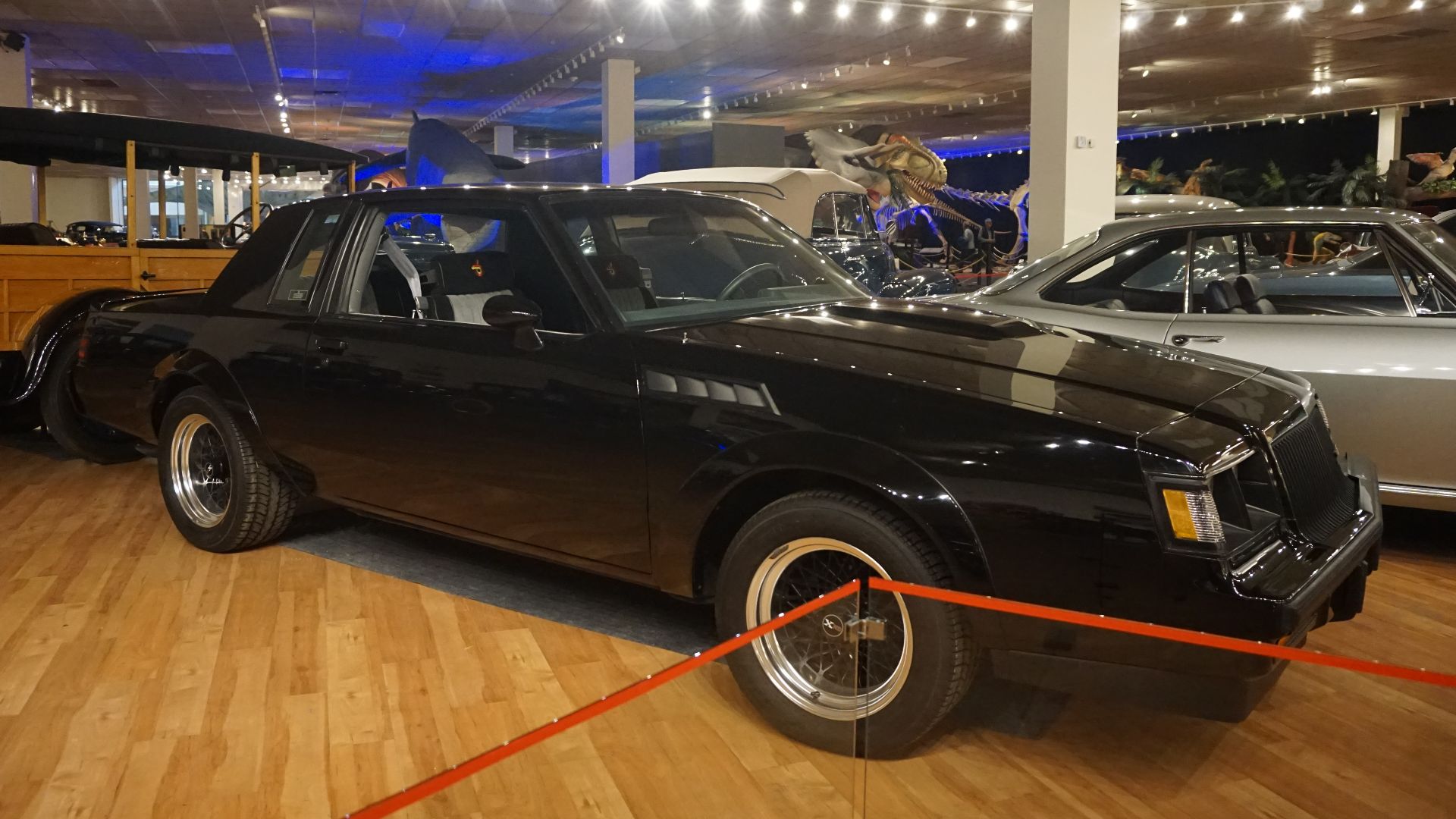 File:Sloan Museum at Courtland Center December 2018 30 (1987 Buick GNX).jpg