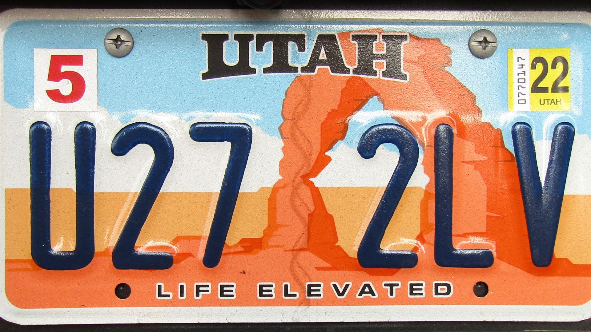 File:2021 Utah Arch License Plate.jpg
