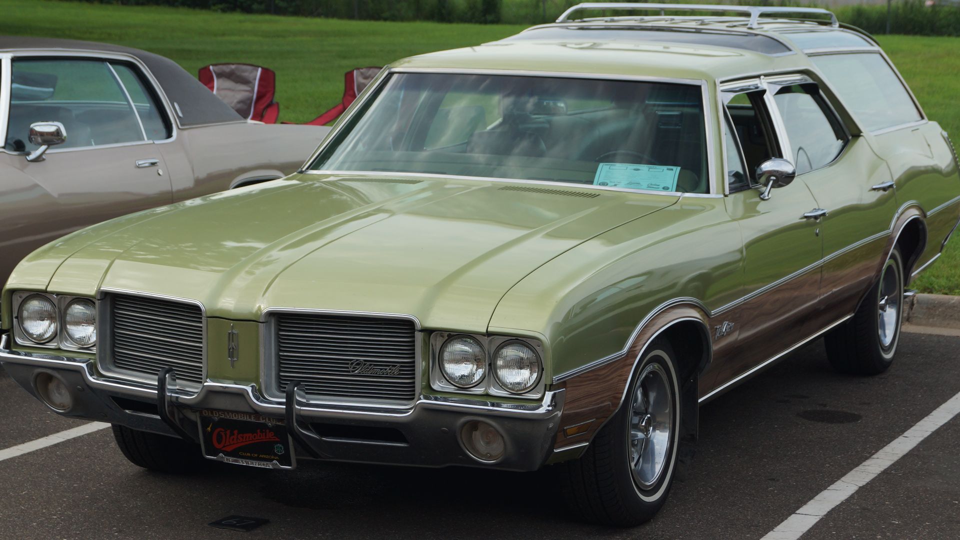File:1971 Oldsmobile Vista Cruiser, Shoreview, MN (28259232507).jpg