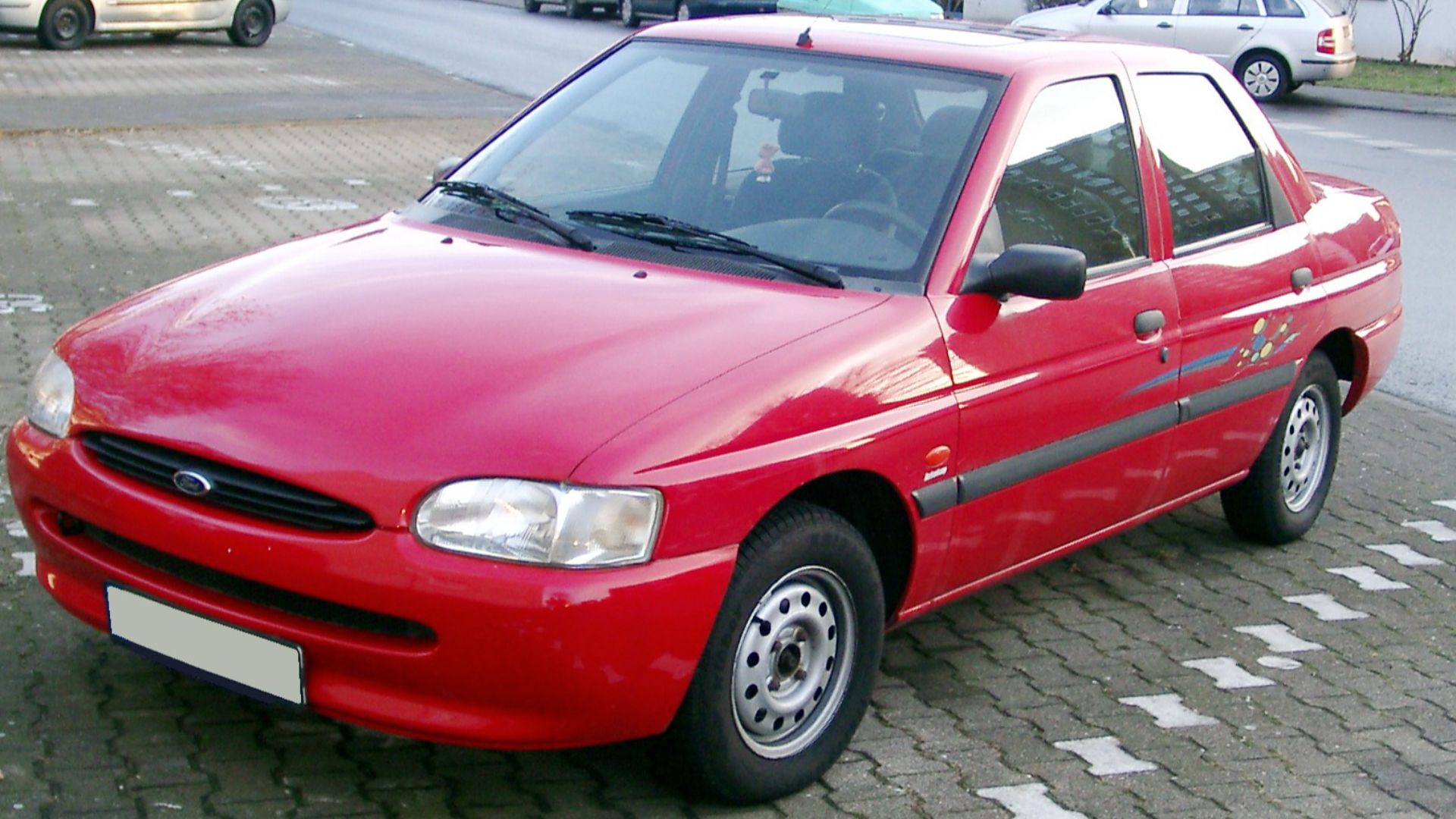 File:Ford Escort front 20080110.jpg