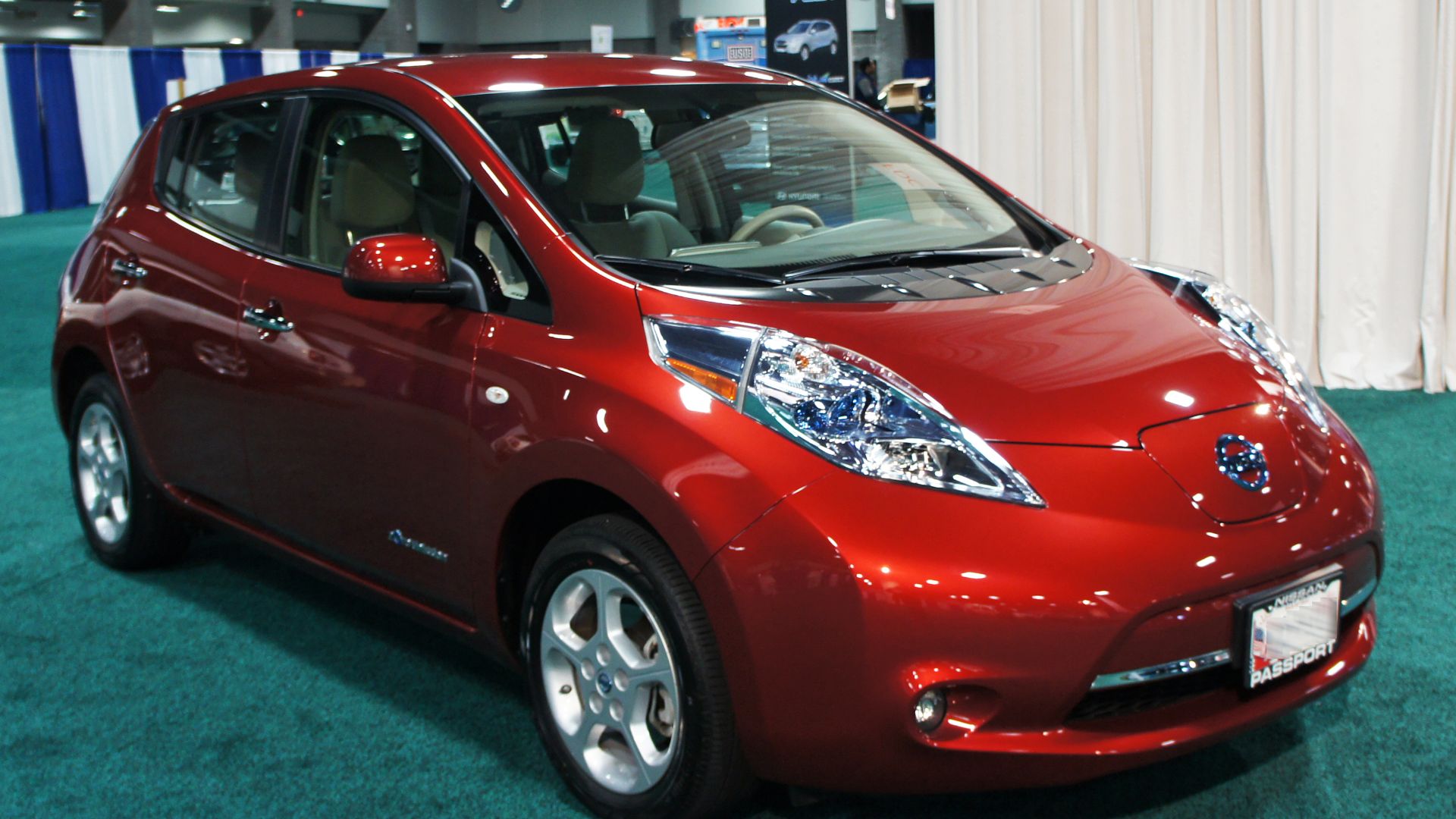 File:Nissan Leaf WAS 2012 0755.JPG