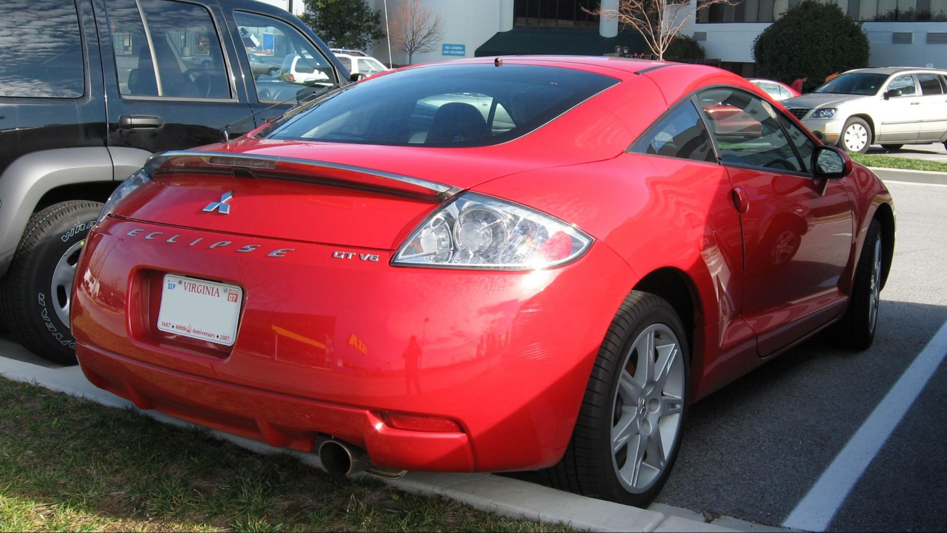 File:06-Mitsubishi-Eclipse-rear.jpg