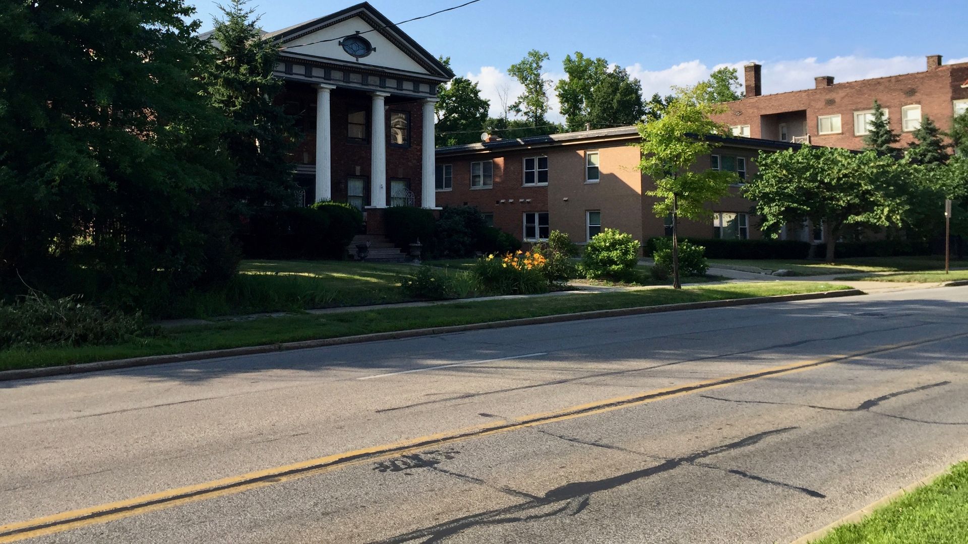 File:Kenilworth Road, Coventry Village, Cleveland Heights, OH (28466114987).jpg