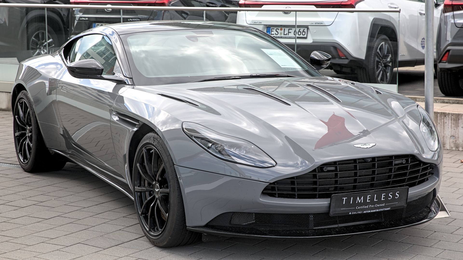 File:Aston Martin DB11 AMR 1X7A0202.jpg