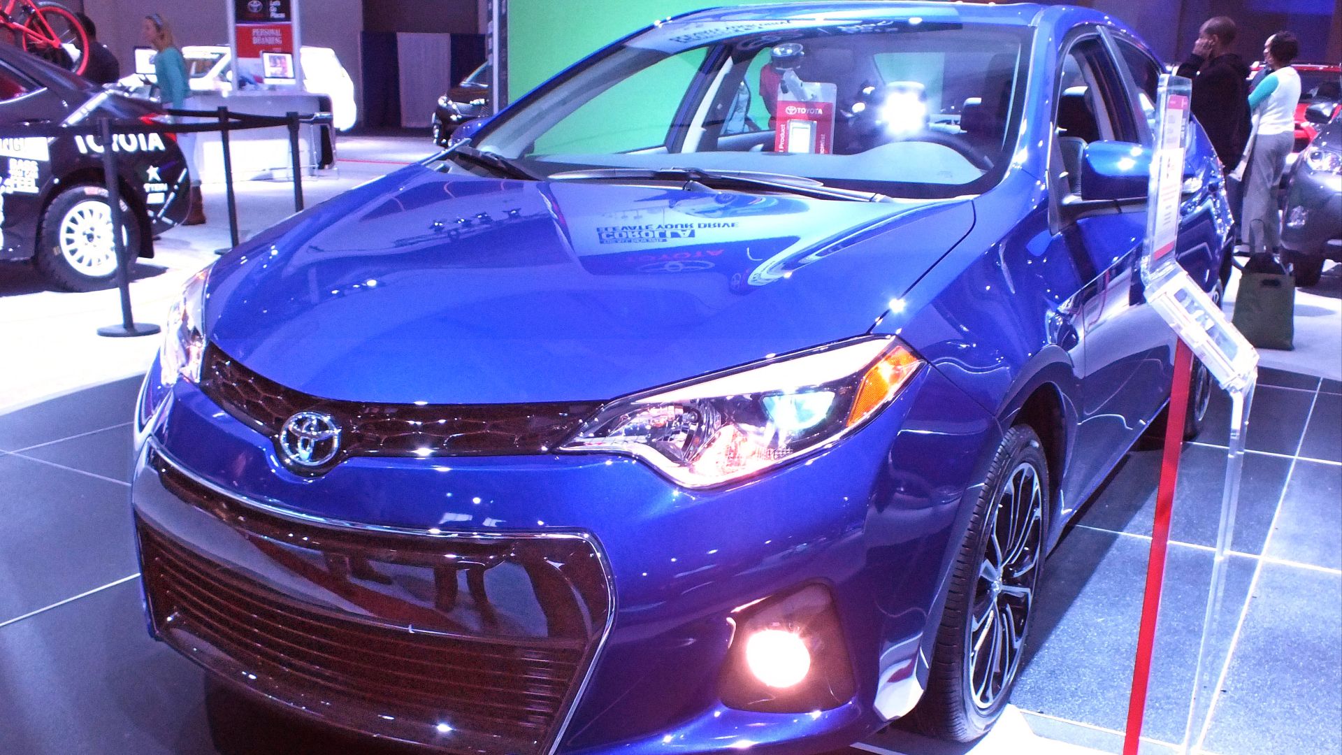 File:2014 Toyota Corolla S (E170).jpg