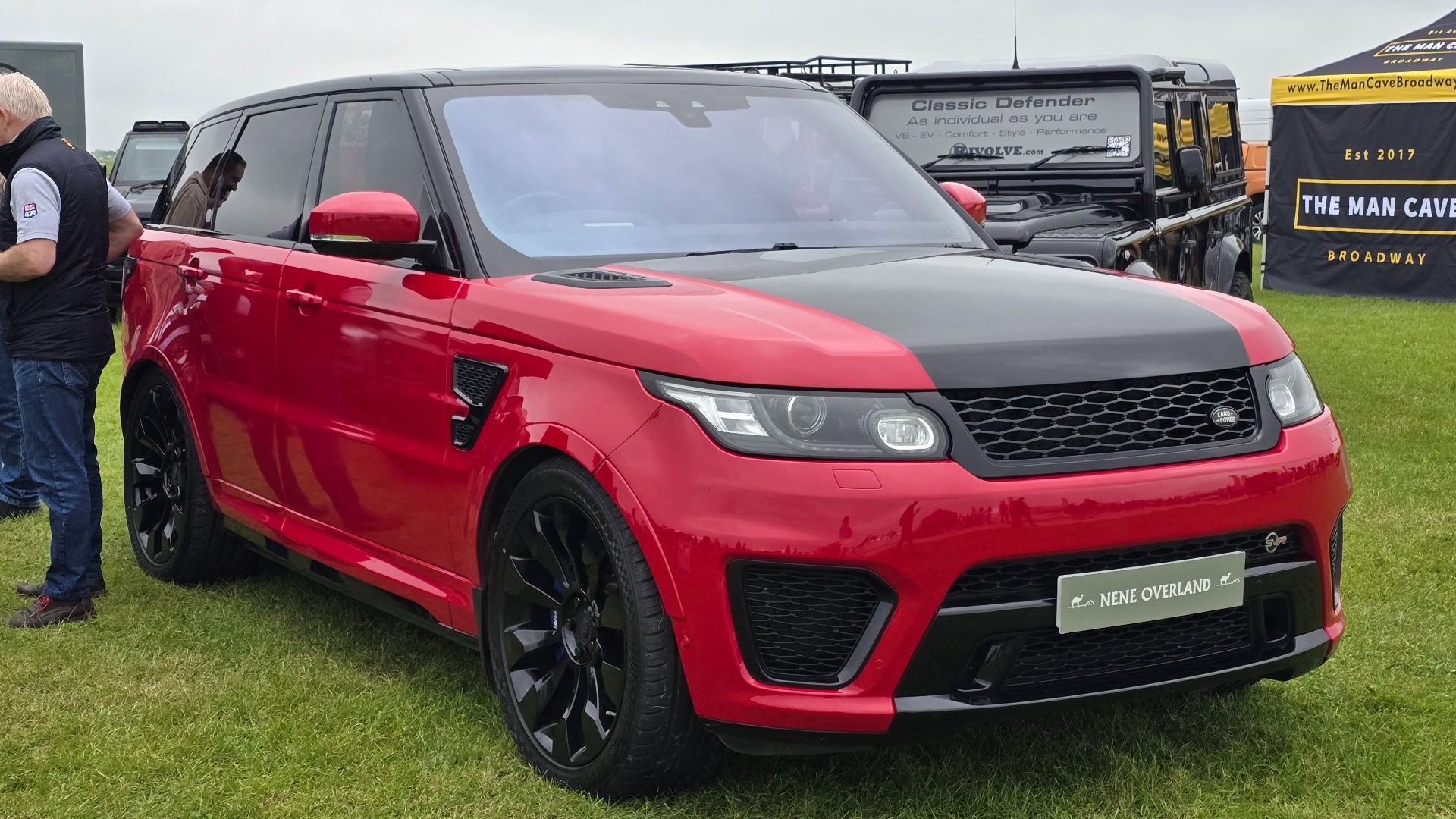 File:Range Rover Sport SVR 3.jpg