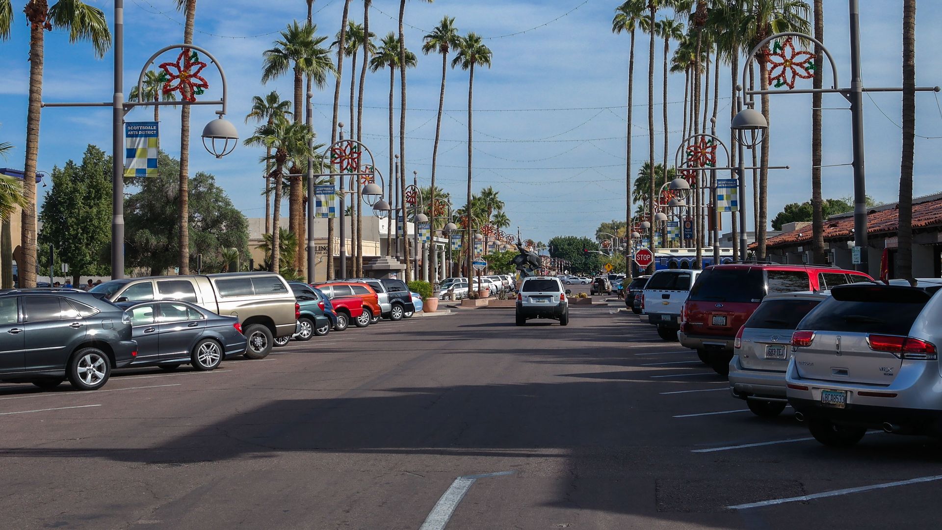 File:Main Street (Scottsdale, Arizona).jpg