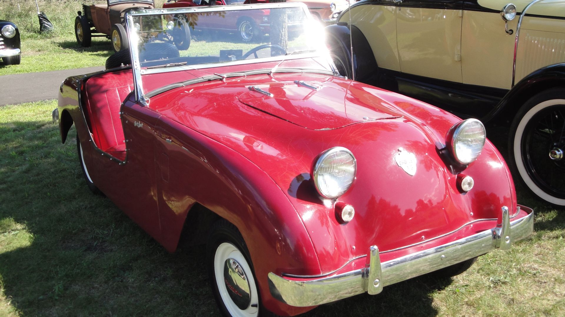 File:1949 Crosley Hotshot (6046333550).jpg