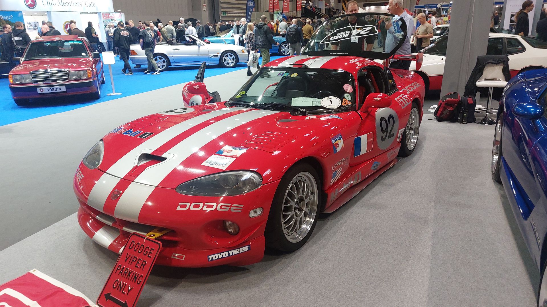 File:1996-2002 Dodge Viper GTS Coupe (53551238209).jpg